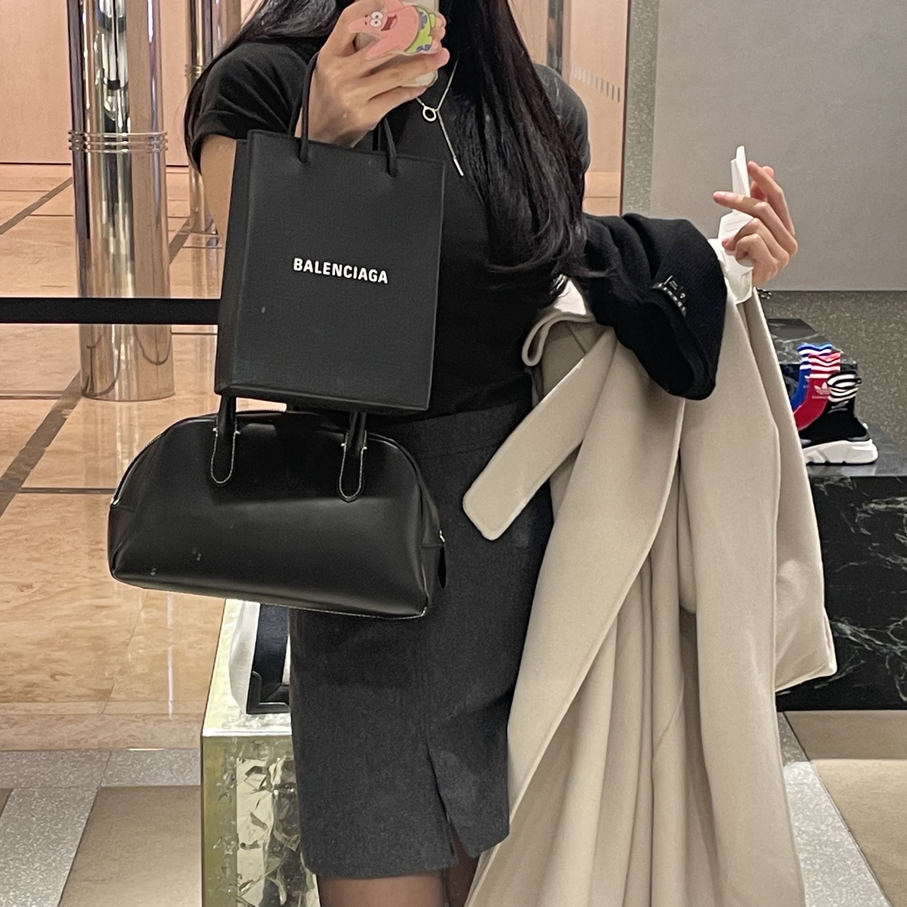classic is the best🖤님의 스타일 - 1