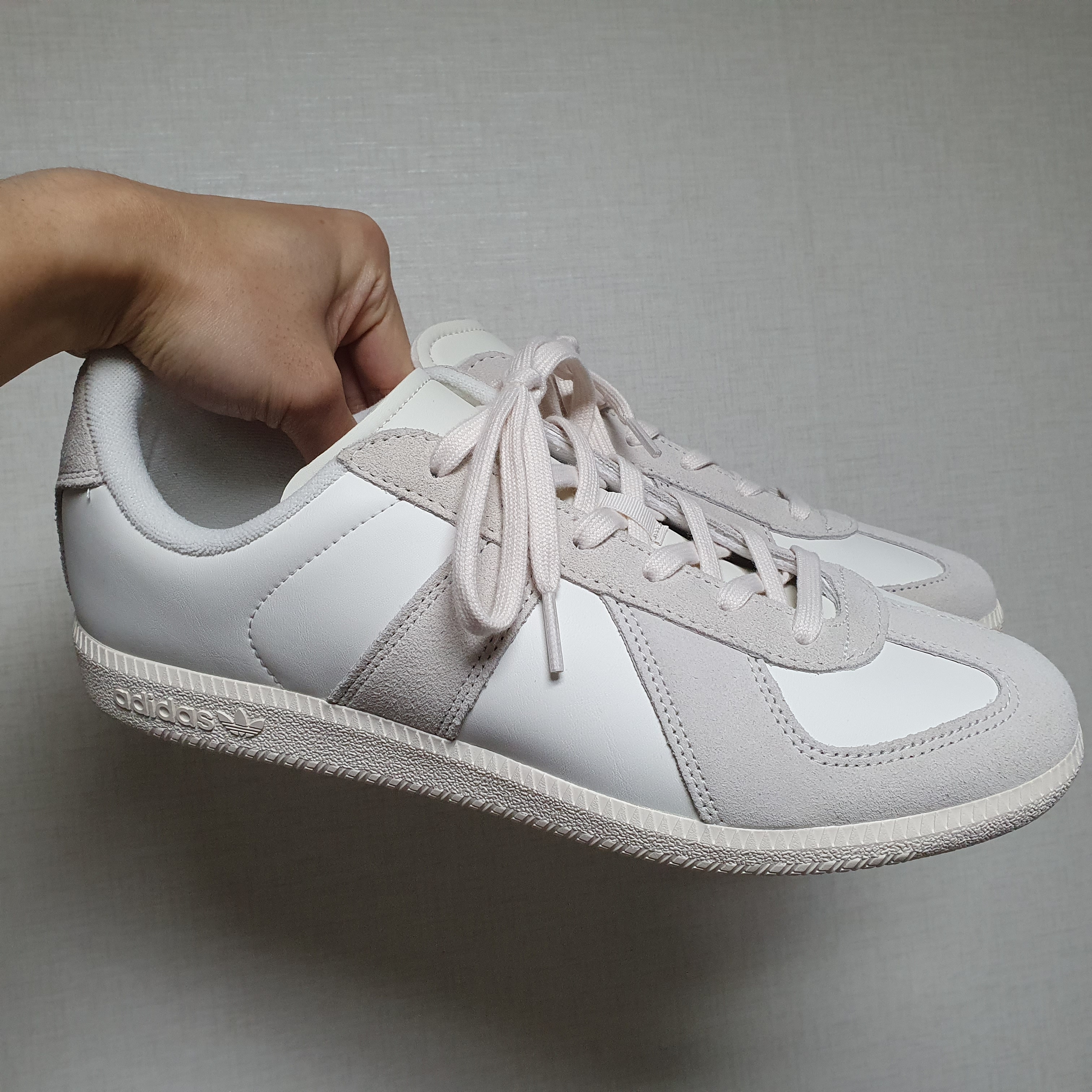 Adidas BW Army White, Adidas BW Army Off White Orbit Grey 착용 스타일