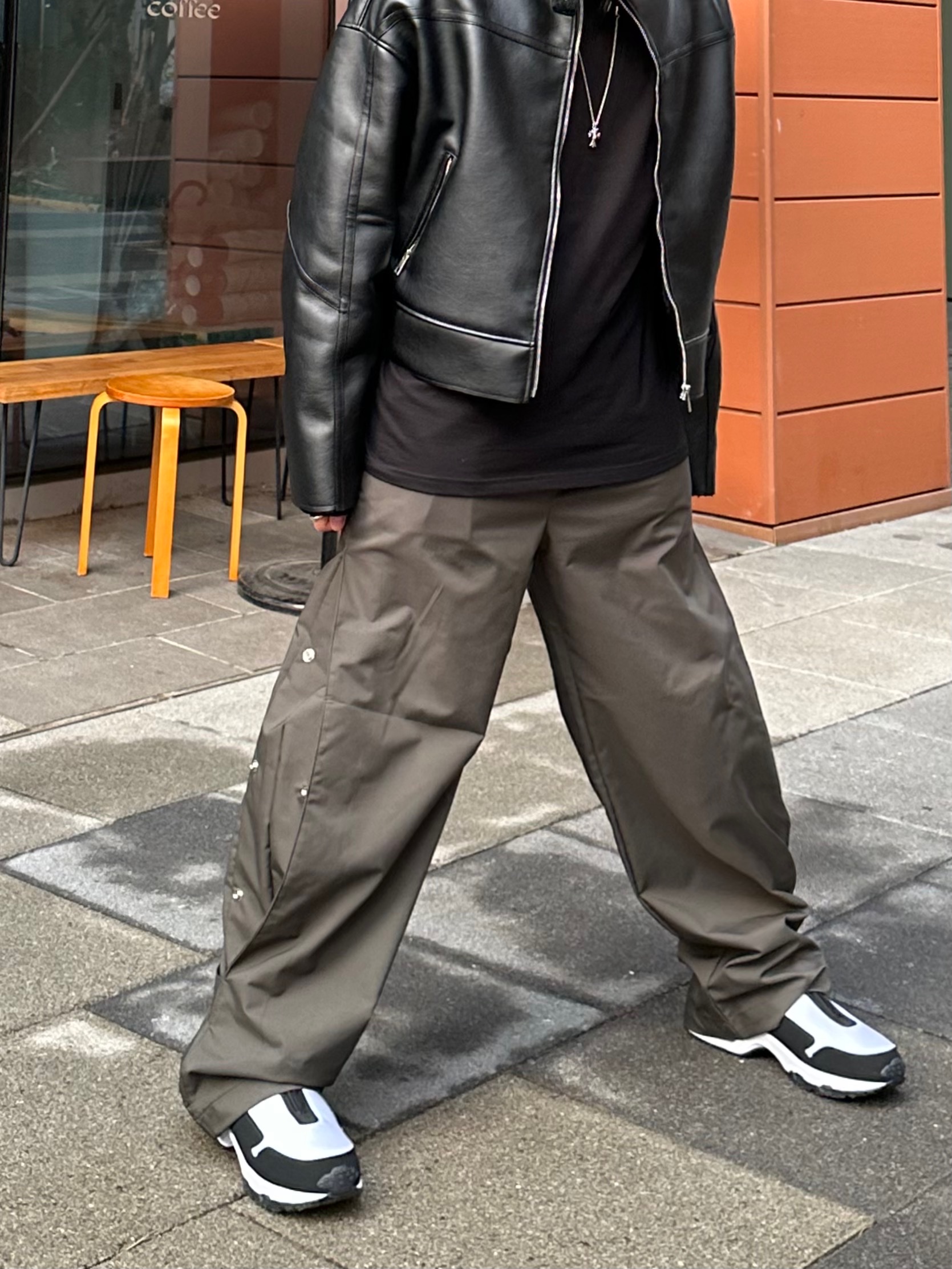 Nike x Comme des Garcons Homme Plus Air Max Sunder SP White Black 착용 스타일 - 4