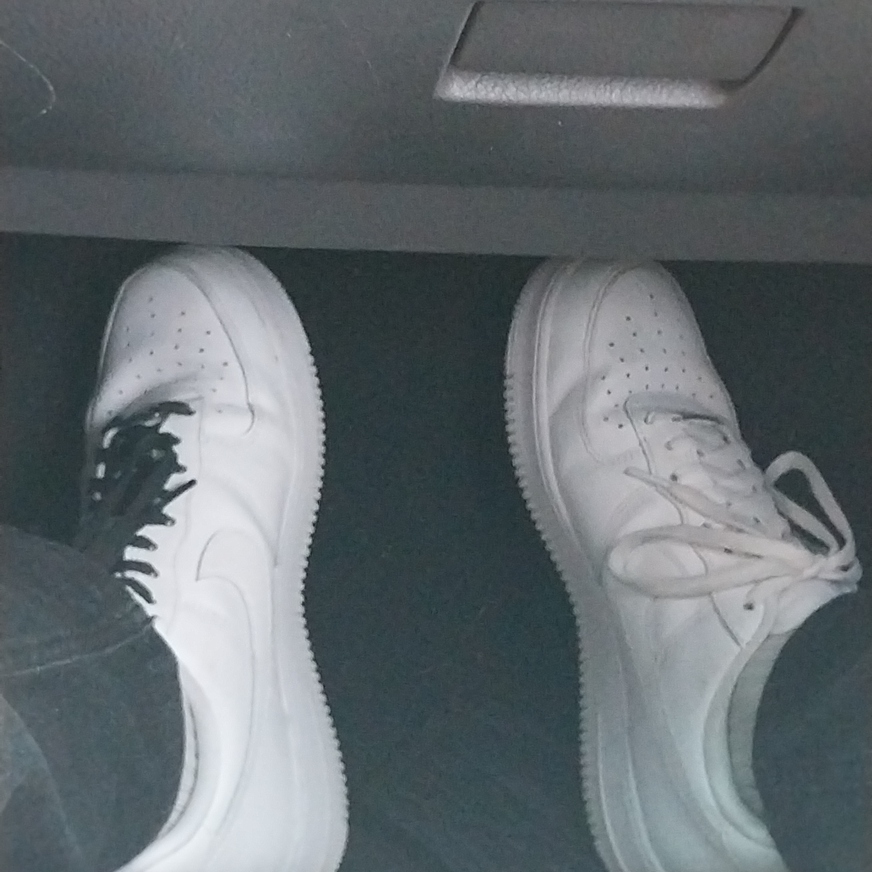 Nike Air Force 1 '07 Low White 착용 스타일