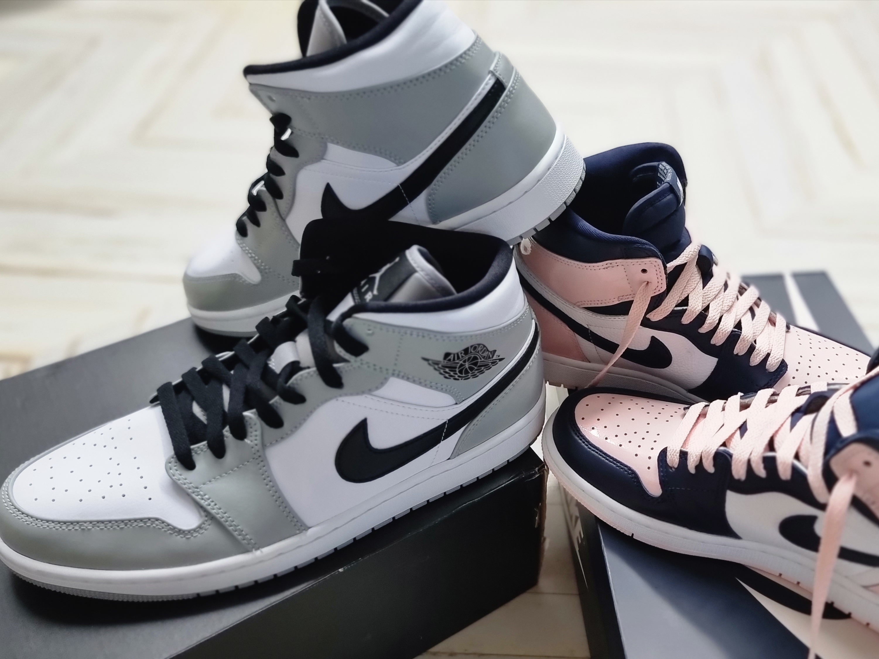 Jordan 1 Mid Light Smoke Grey 착용 스타일 - 1