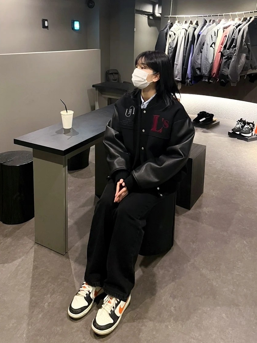 Nike Dunk Low Retro PRM Halloween, Undermycar Operation Chromite Kerberos Oversized Varsity Jacket Ox Blood - 22FW 착용 스타일 - 2