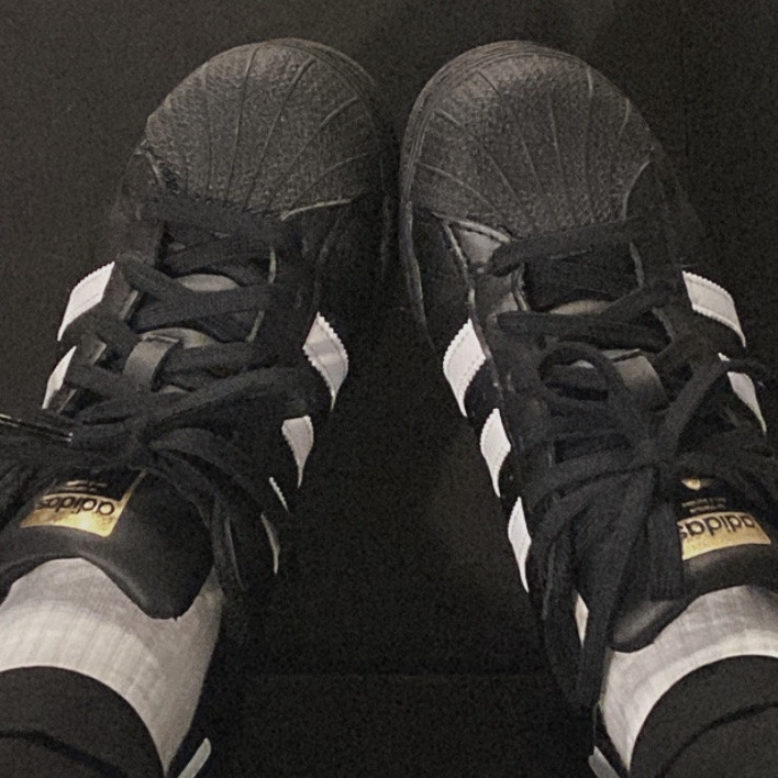 (J) Adidas Superstar Black White 착용 스타일 - 3