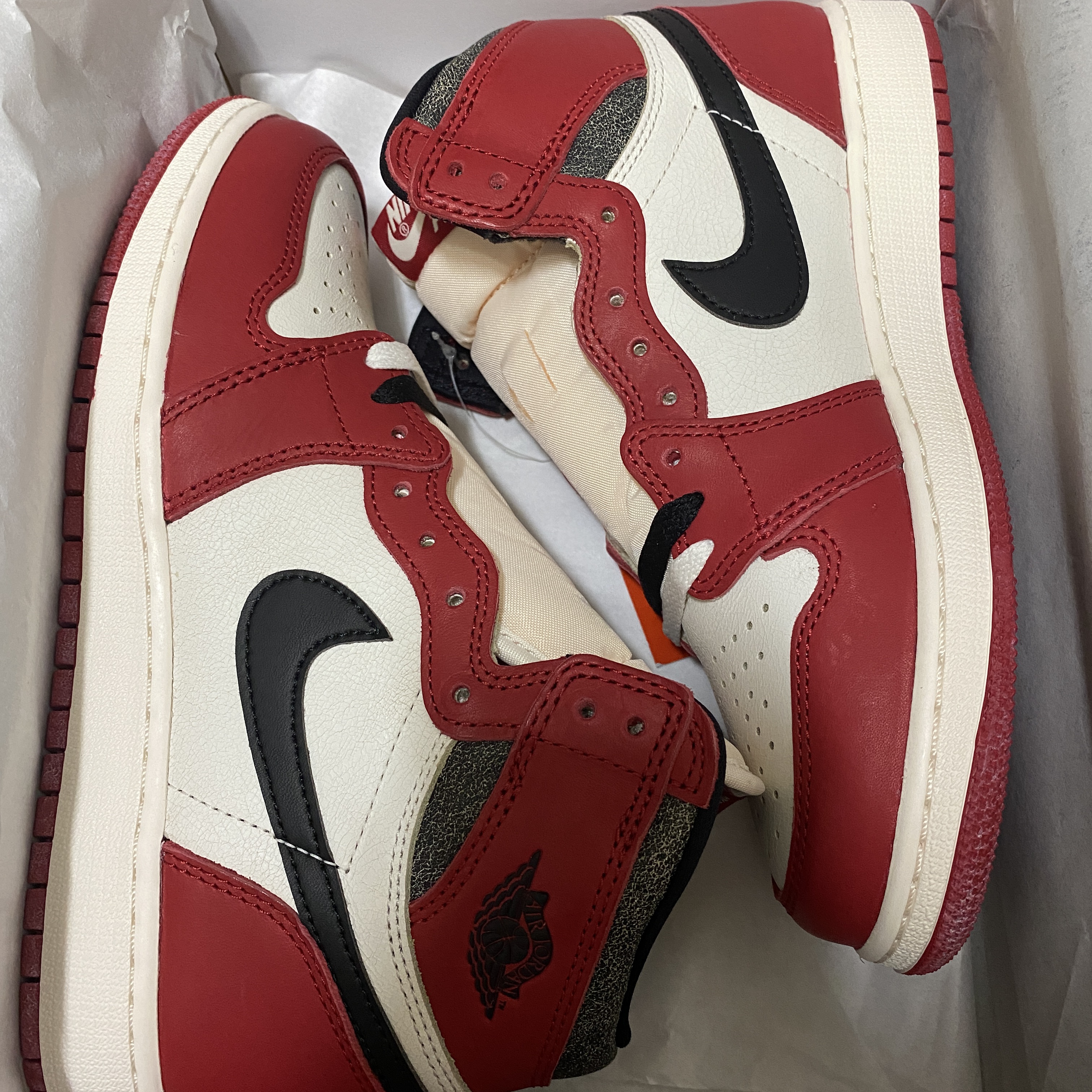Jordan 1 Retro High OG Chicago 2022, (GS) Jordan 1 Retro High OG Chicago 2022 착용 스타일