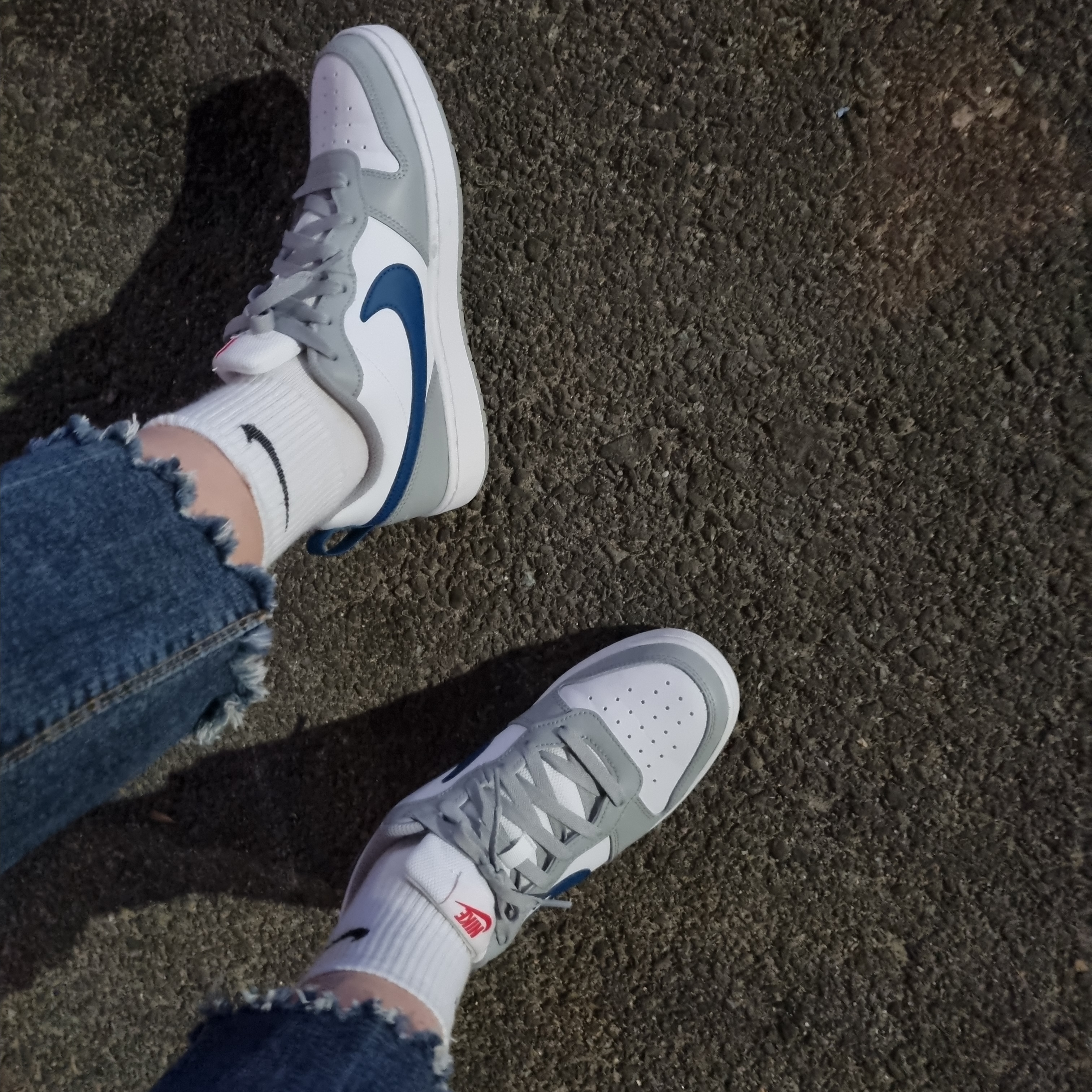 (GS) Nike Court Borough Low 2 Light Smoke Grey 착용 스타일