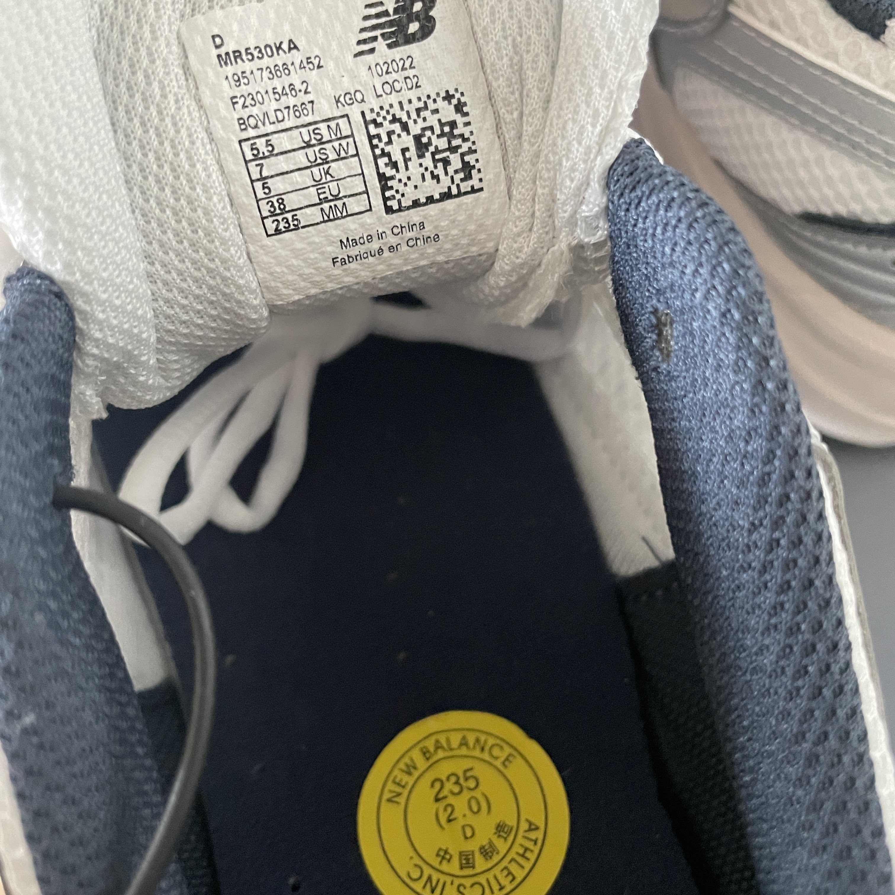 New Balance 530 Steel Grey 착용 스타일 - 2