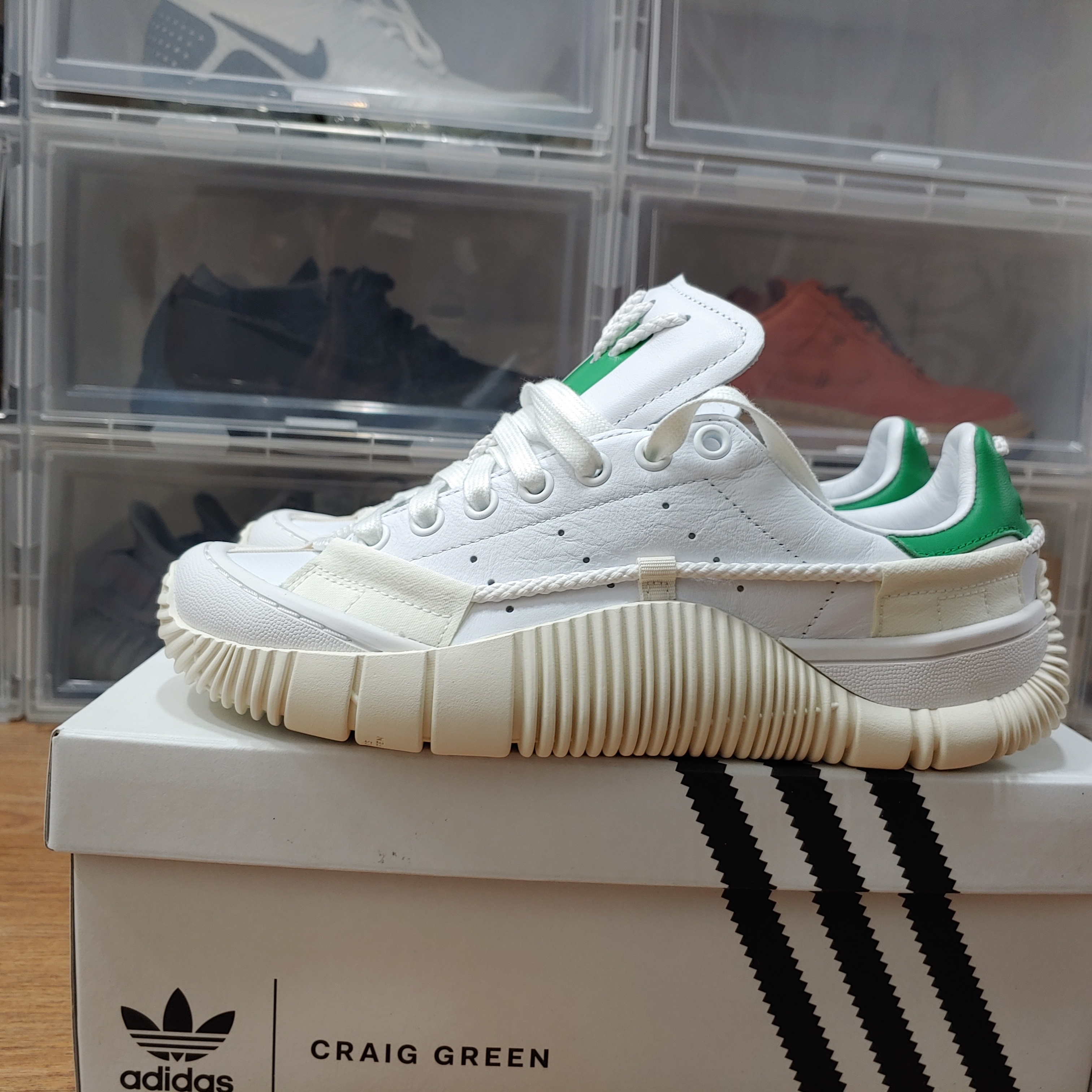 Adidas x Craig Green Scuba Stan Off White Green 착용 스타일 - 1