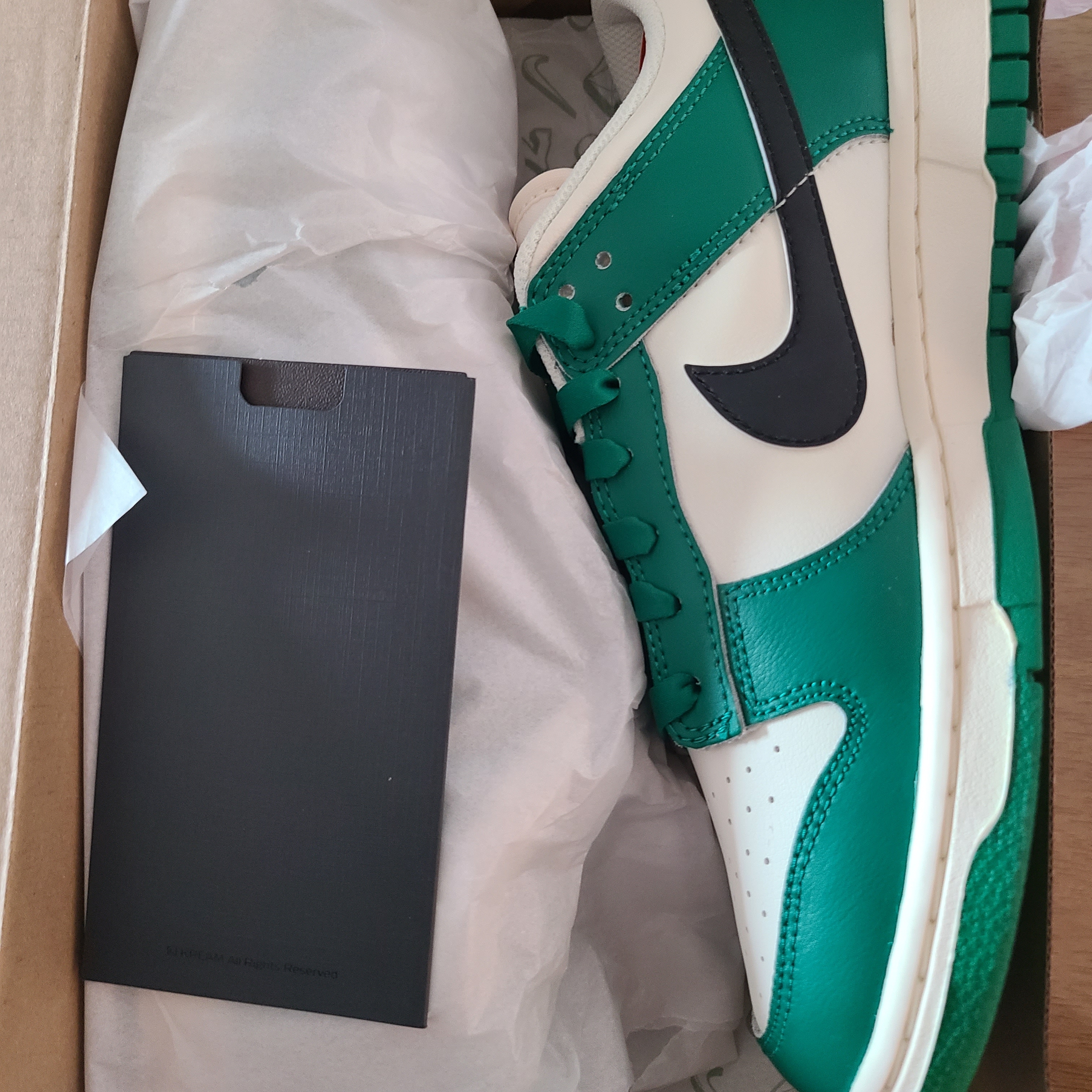 Nike Dunk Low Retro SE Jackpot Malachite 착용 스타일 - 1