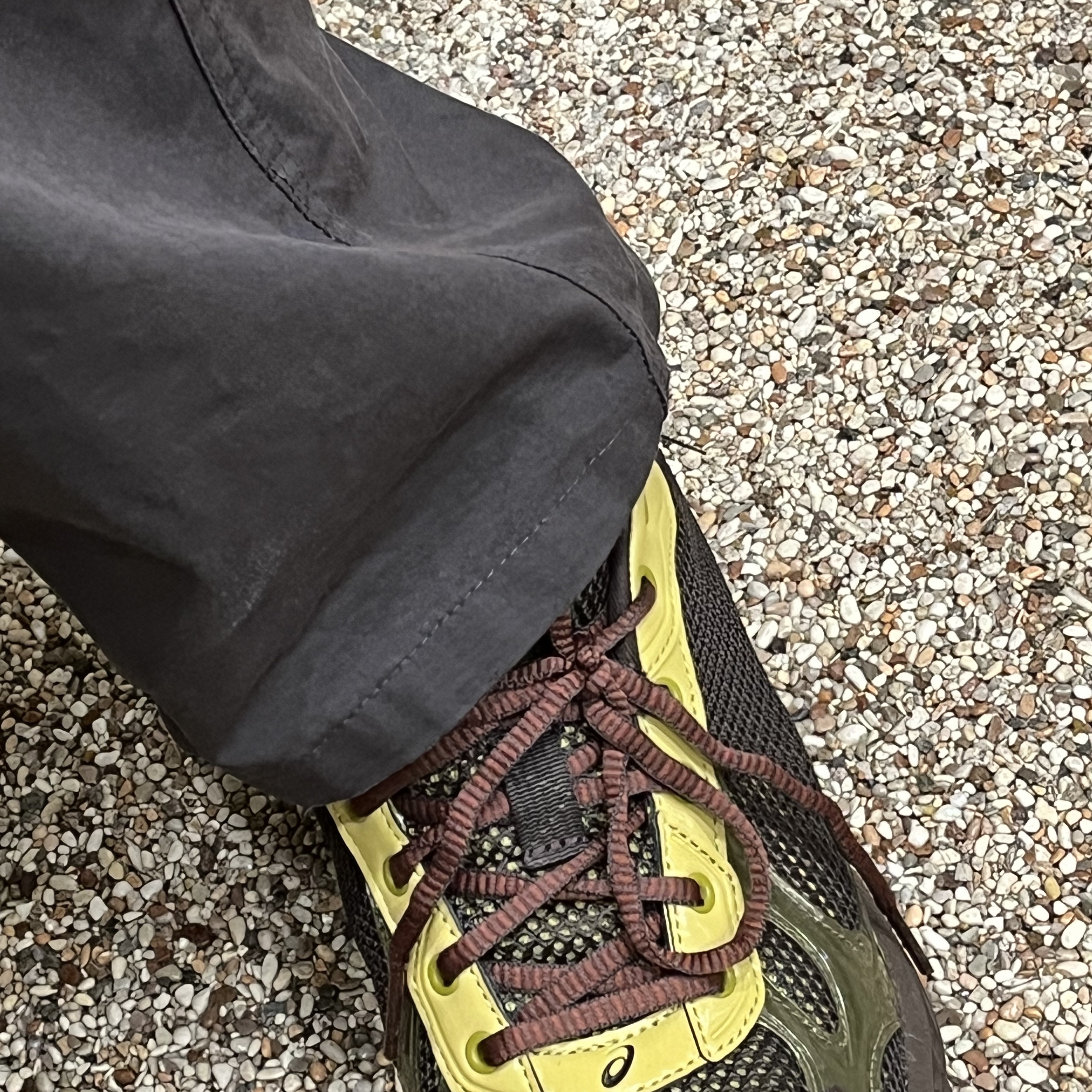 Asics UB4-S Gel-1130 Demitasse 착용 스타일