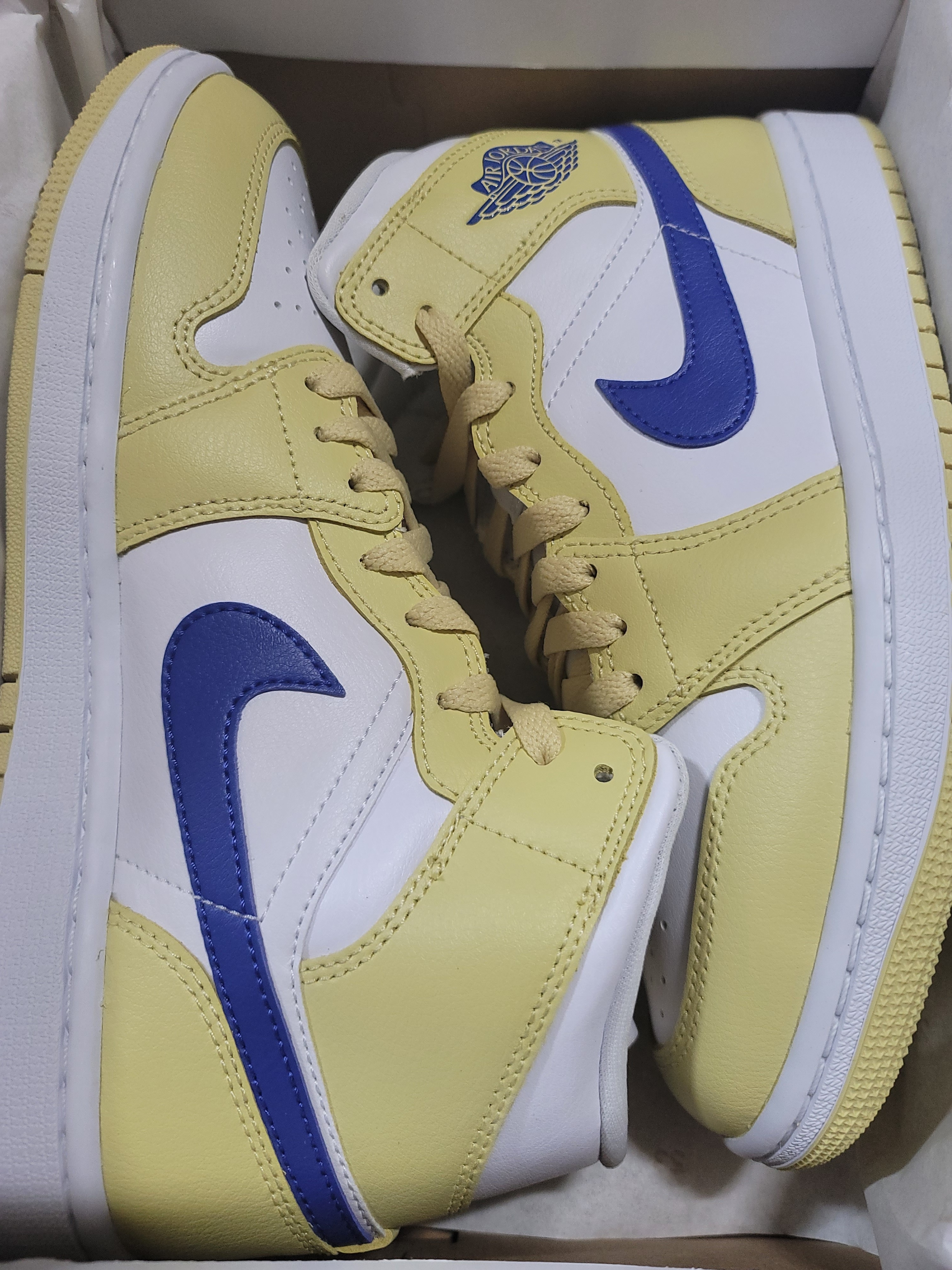 (W) Jordan 1 Mid Lemon Wash Lapis 착용 스타일