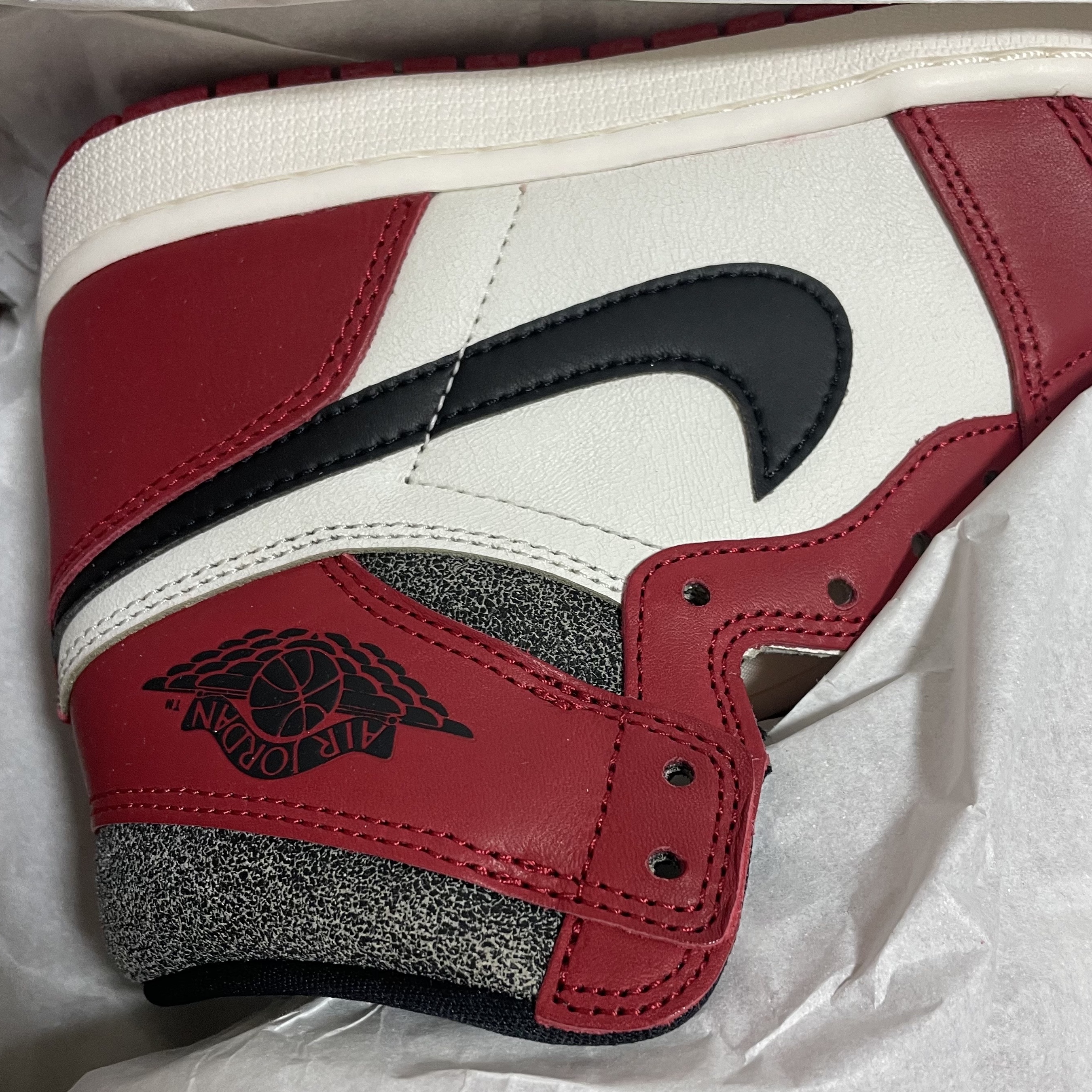 Jordan 1 Retro High OG Chicago 2022 착용 스타일 - 2