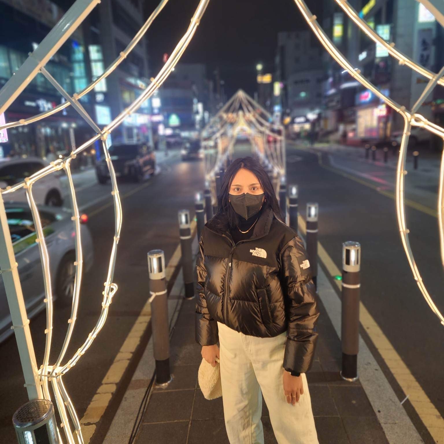 (W) The North Face White Label Novelty Nuptse Down Jacket Black 착용 스타일