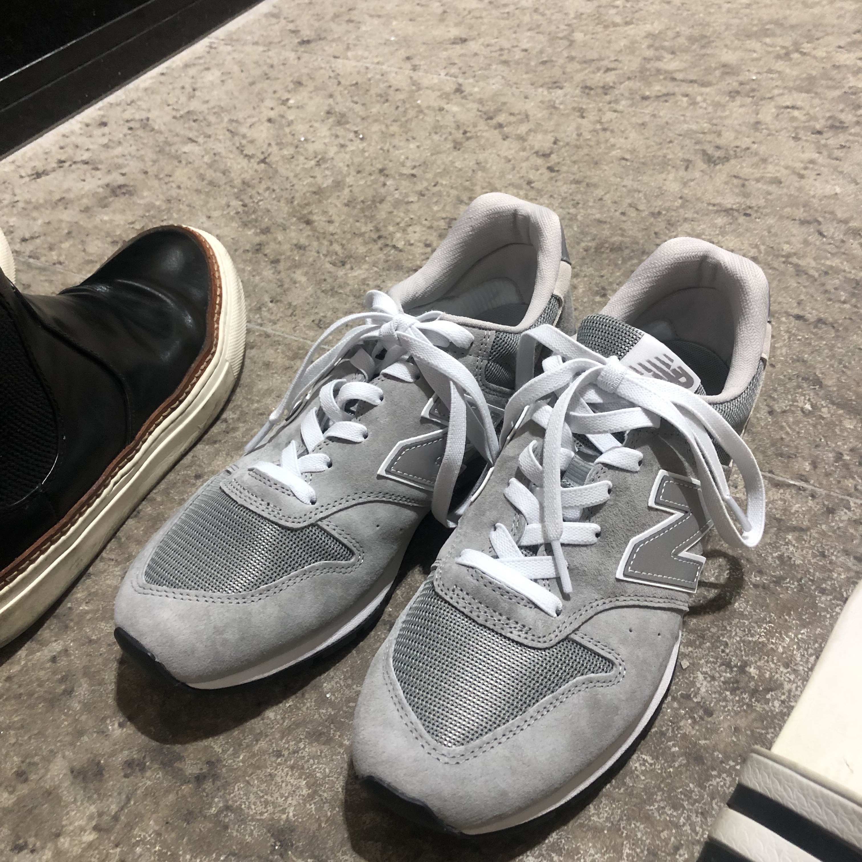 New Balance 996 Grey 착용 스타일