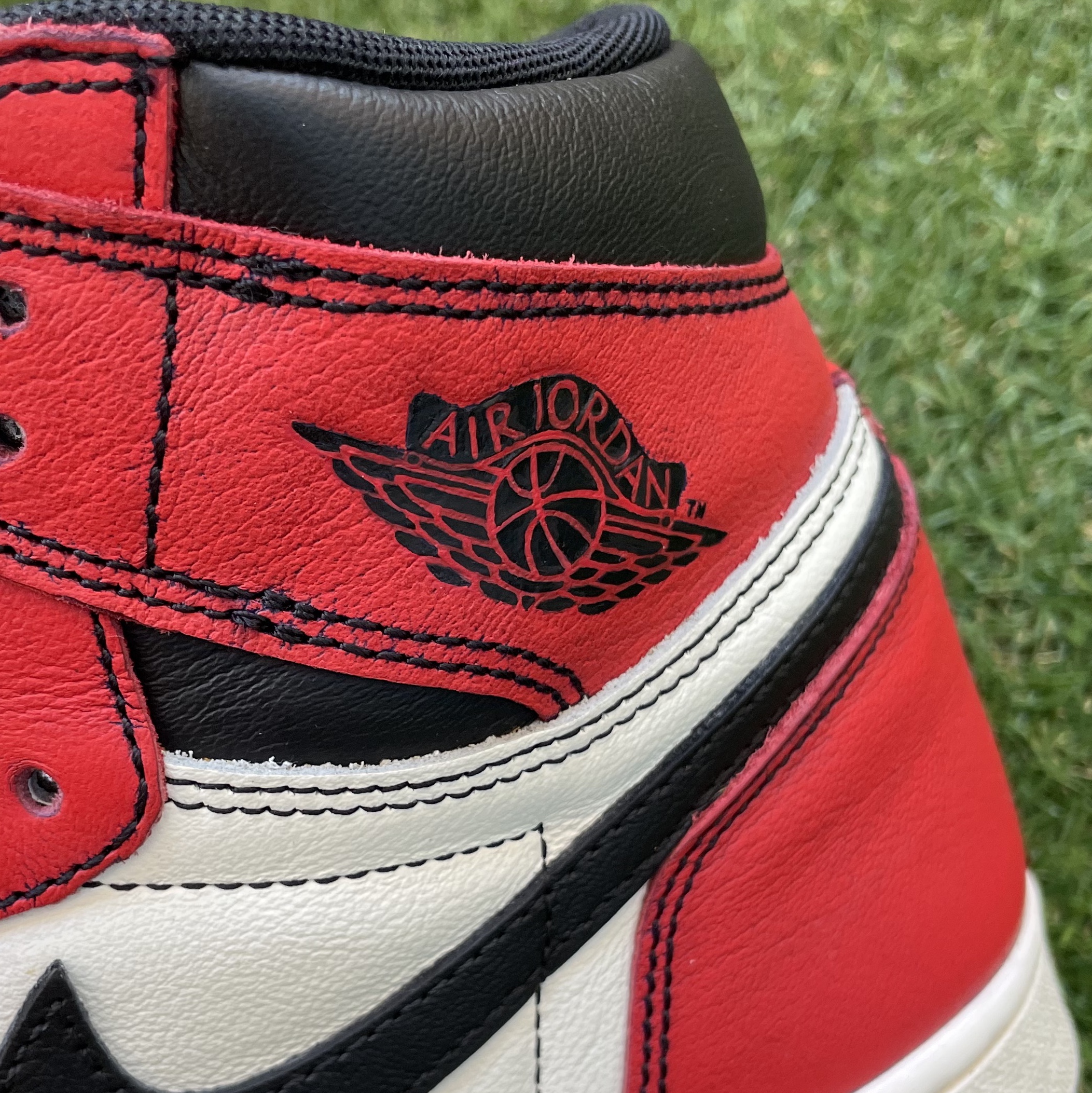 Jordan 1 Retro High OG Defiant SB LA to Chicago 착용 스타일 - 3