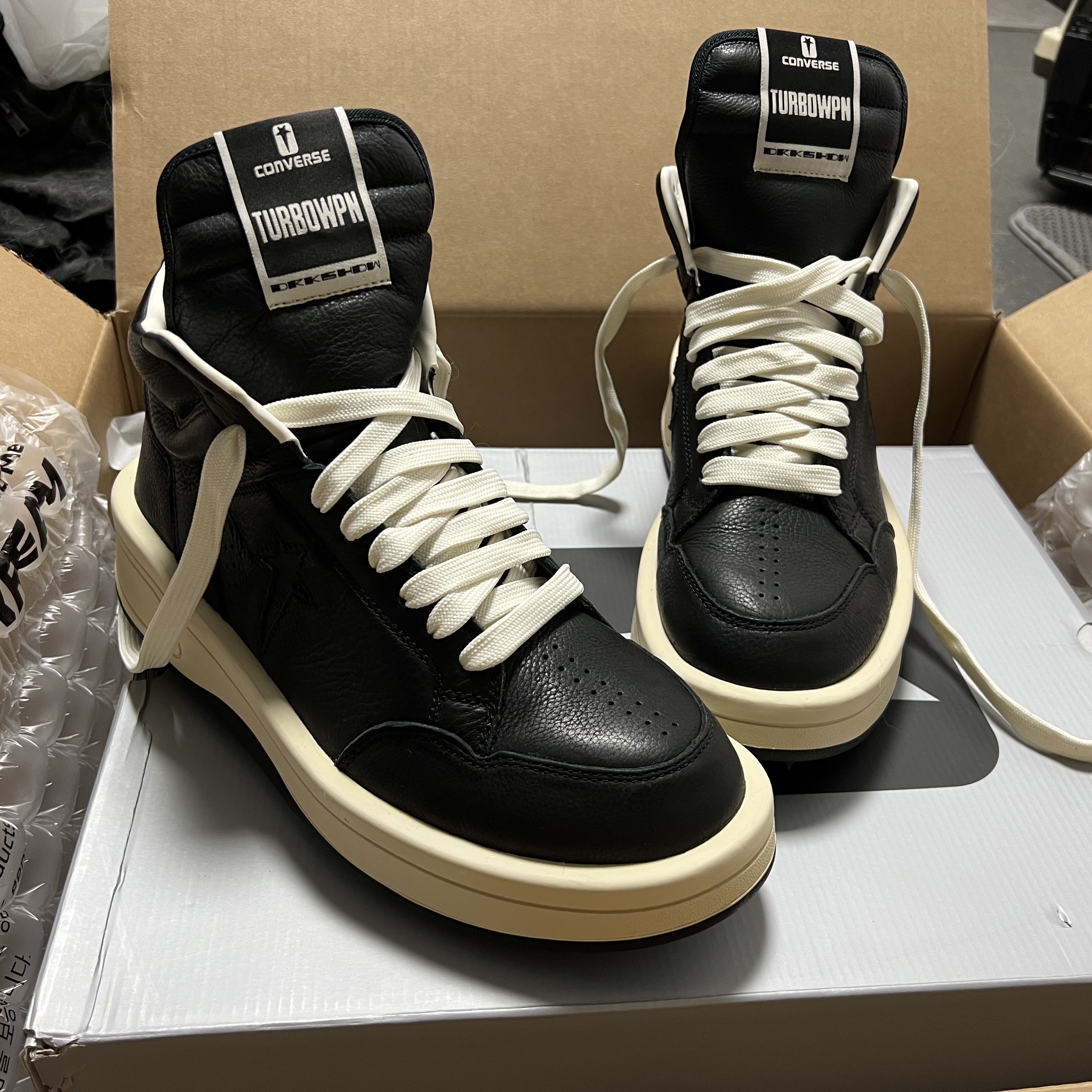 Converse x Drkshdw Turbowpn Black, Converse x Drkshdw Turbowpn Black Cream 착용 스타일 - 5