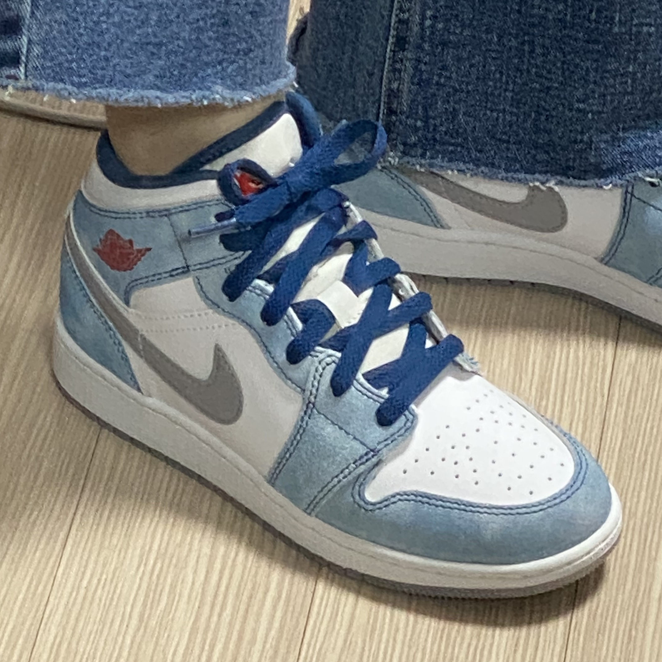 (GS) Jordan 1 Mid SE French Blue Fire Red 착용 스타일