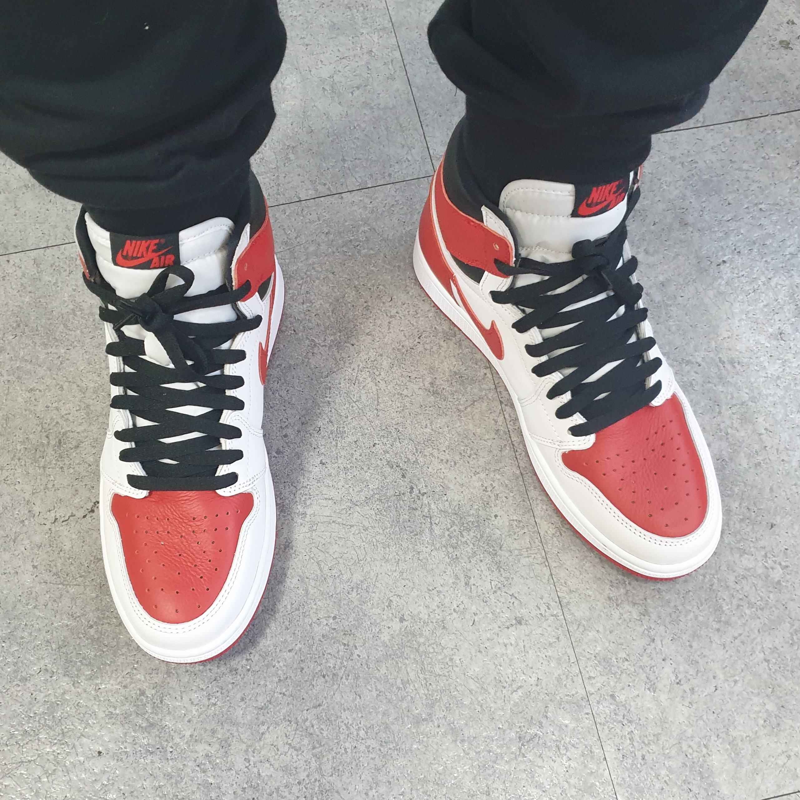 Jordan 1 Retro High OG Heritage 착용 스타일 - 3
