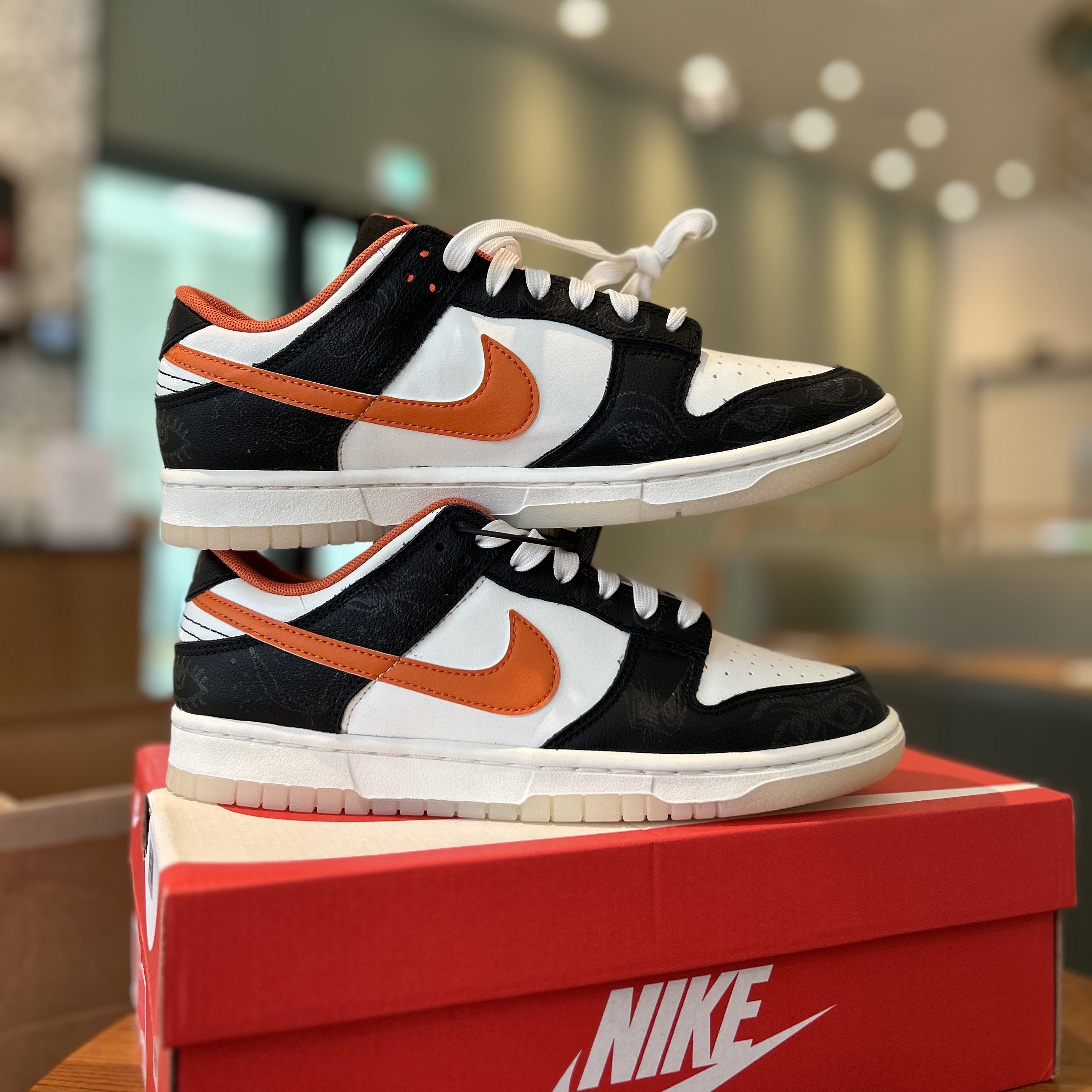 Nike Dunk Low Retro PRM Halloween 착용 스타일