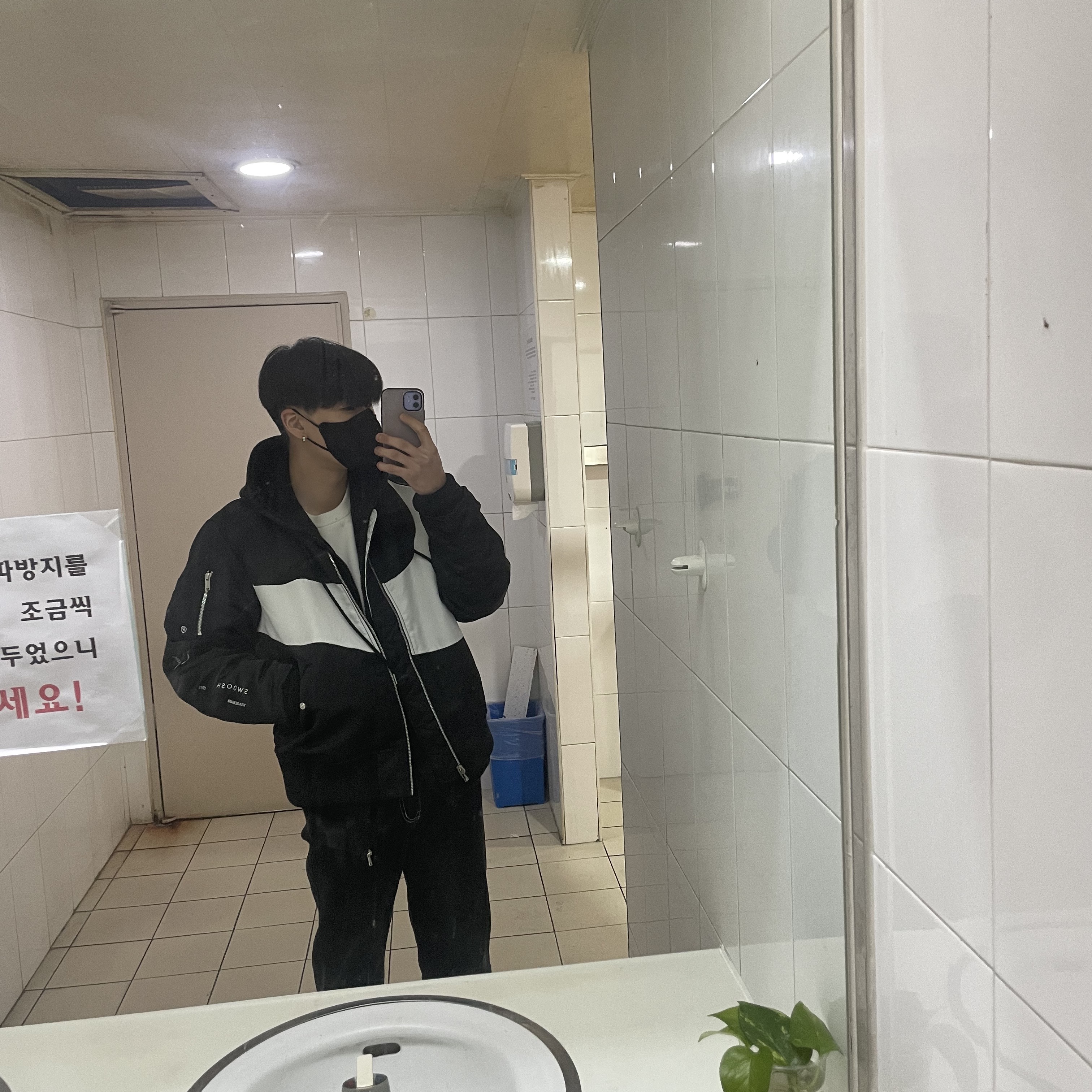 Nike NSW Swoosh Therma-Fit Bomber Black - Asia 착용 스타일