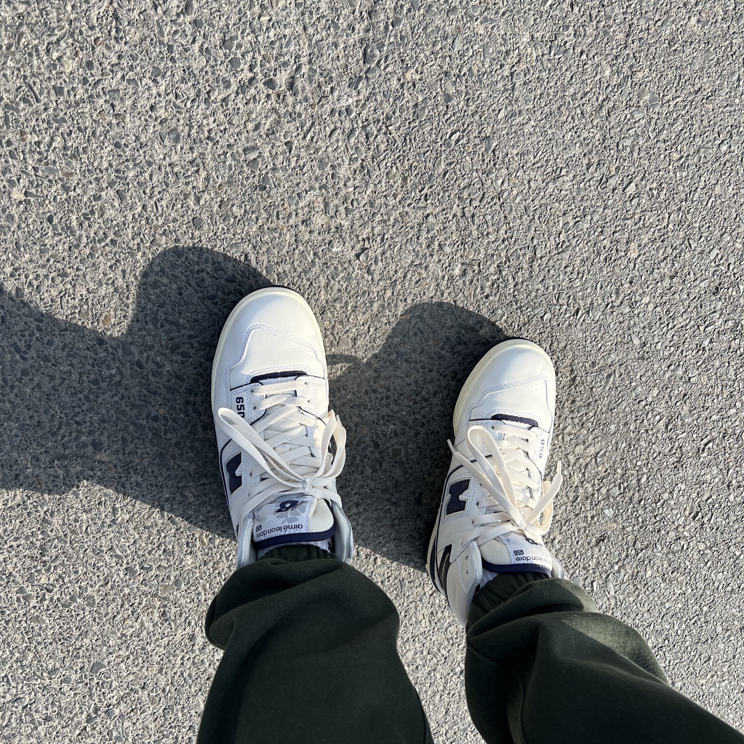 New Balance x Aime Leon Dore 650R White Navy 착용 스타일