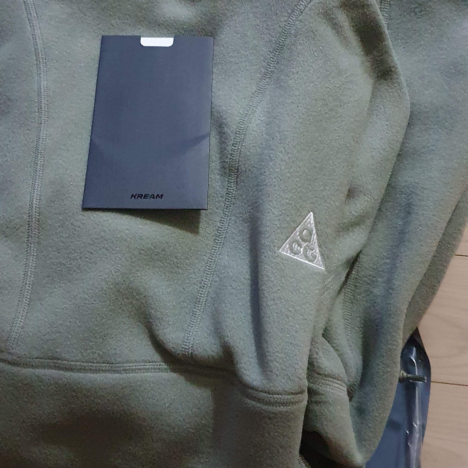 Nike ACG Polartec Wolf Tree Pullover Hoodie Light Army - Asia 착용 스타일 - 1