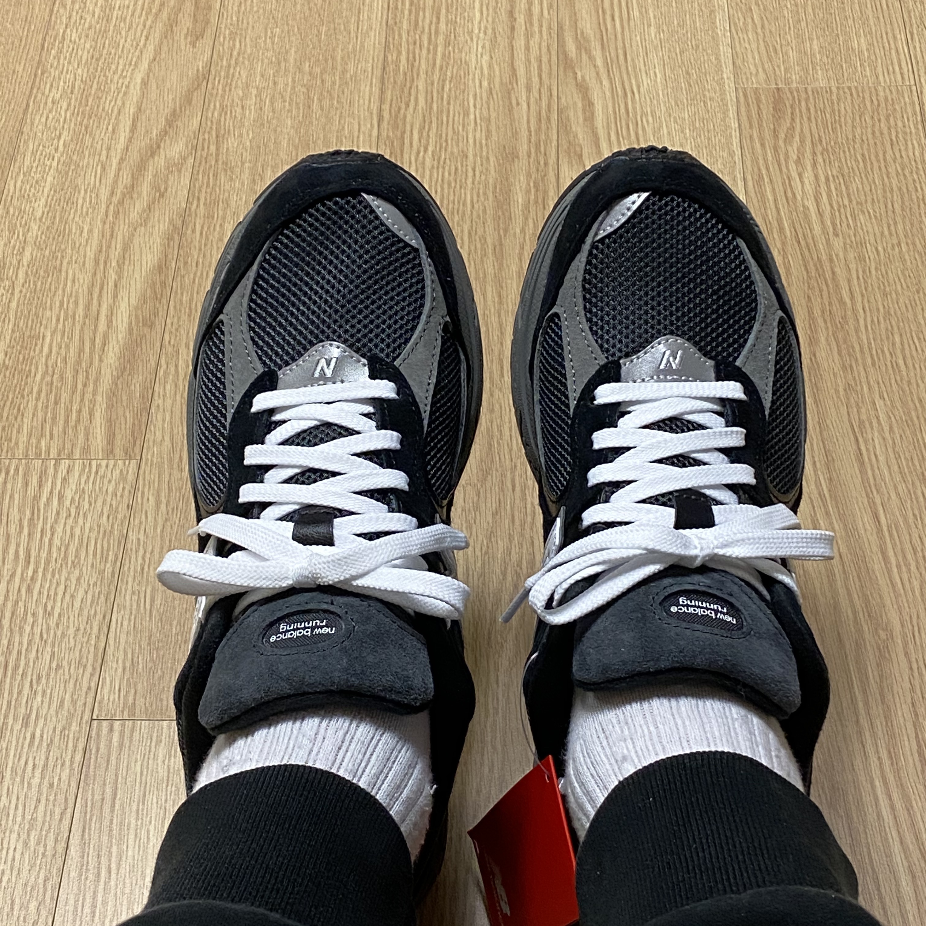 New Balance 2002R Black Dark Grey - JD Sports Exclusive 착용 스타일 - 2