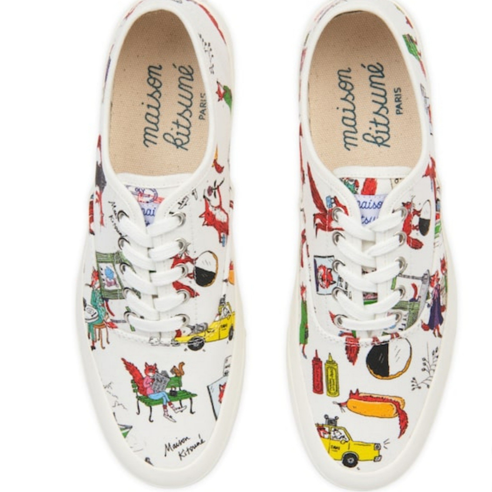 Maison Kitsune Oly All-Over Print Laced Sneakers Multicolor 착용 스타일 - 1