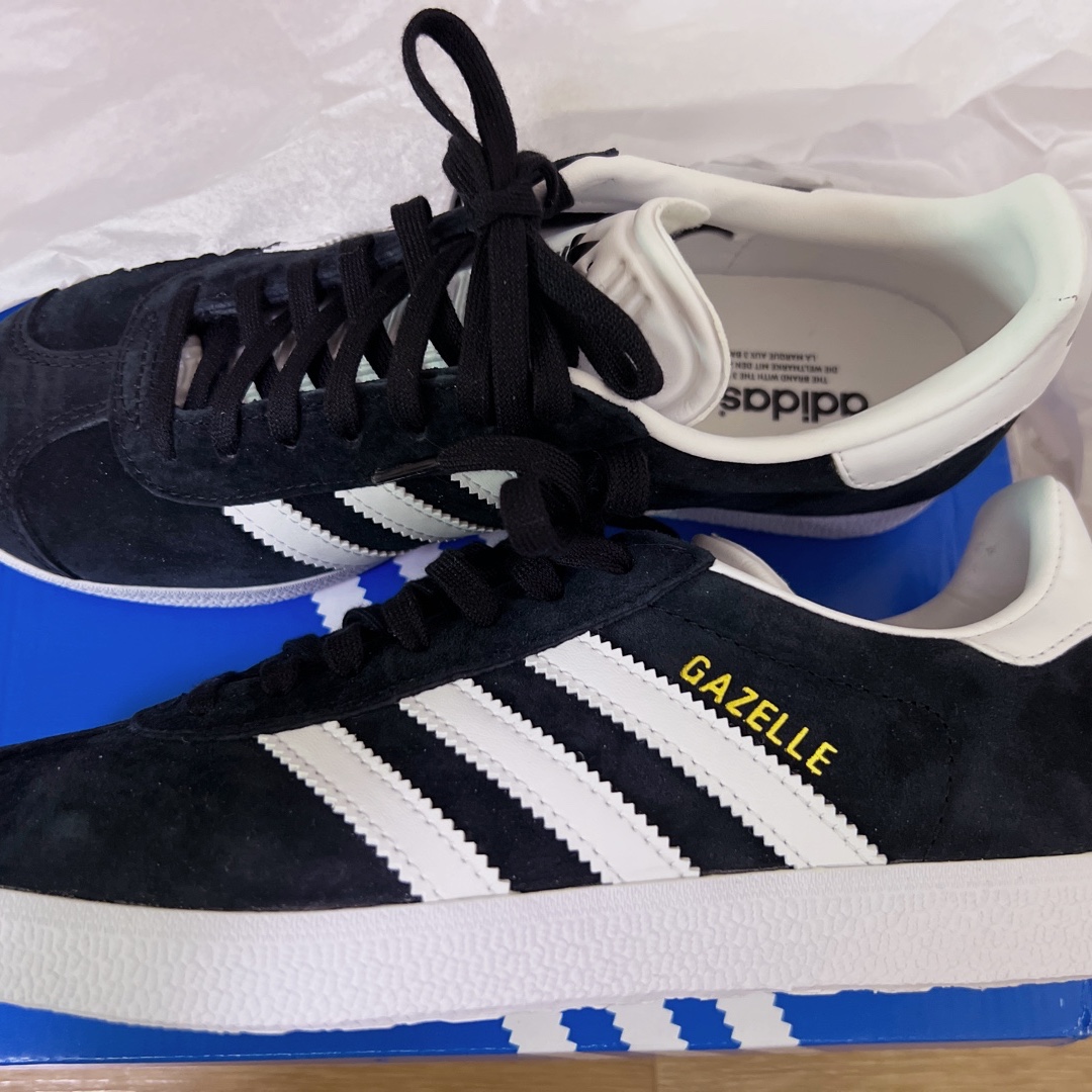 Adidas Gazelle Core Black White 착용 스타일