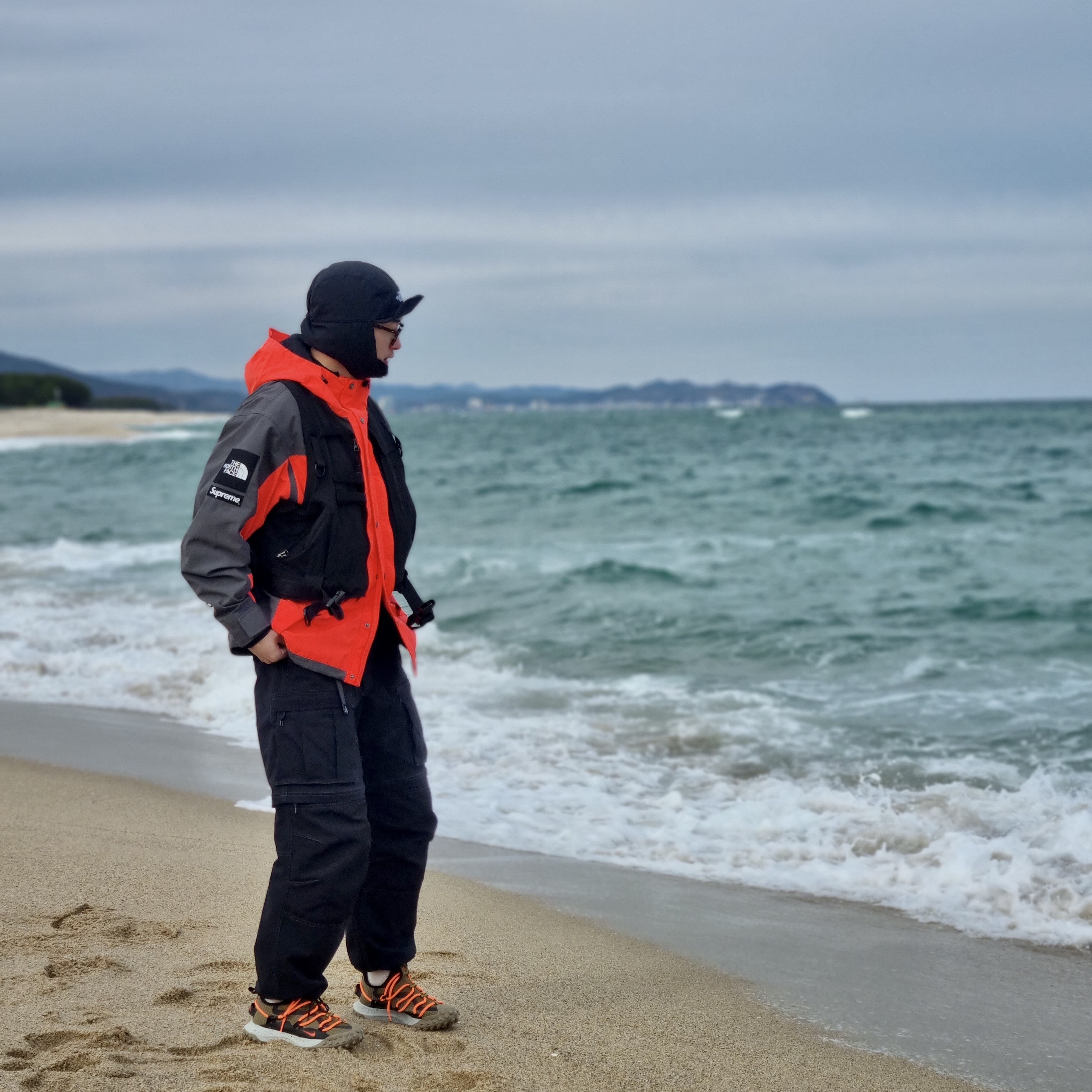 Supreme x The North Face RTG Jacket + Vest Red - 20SS 착용 스타일 - 1