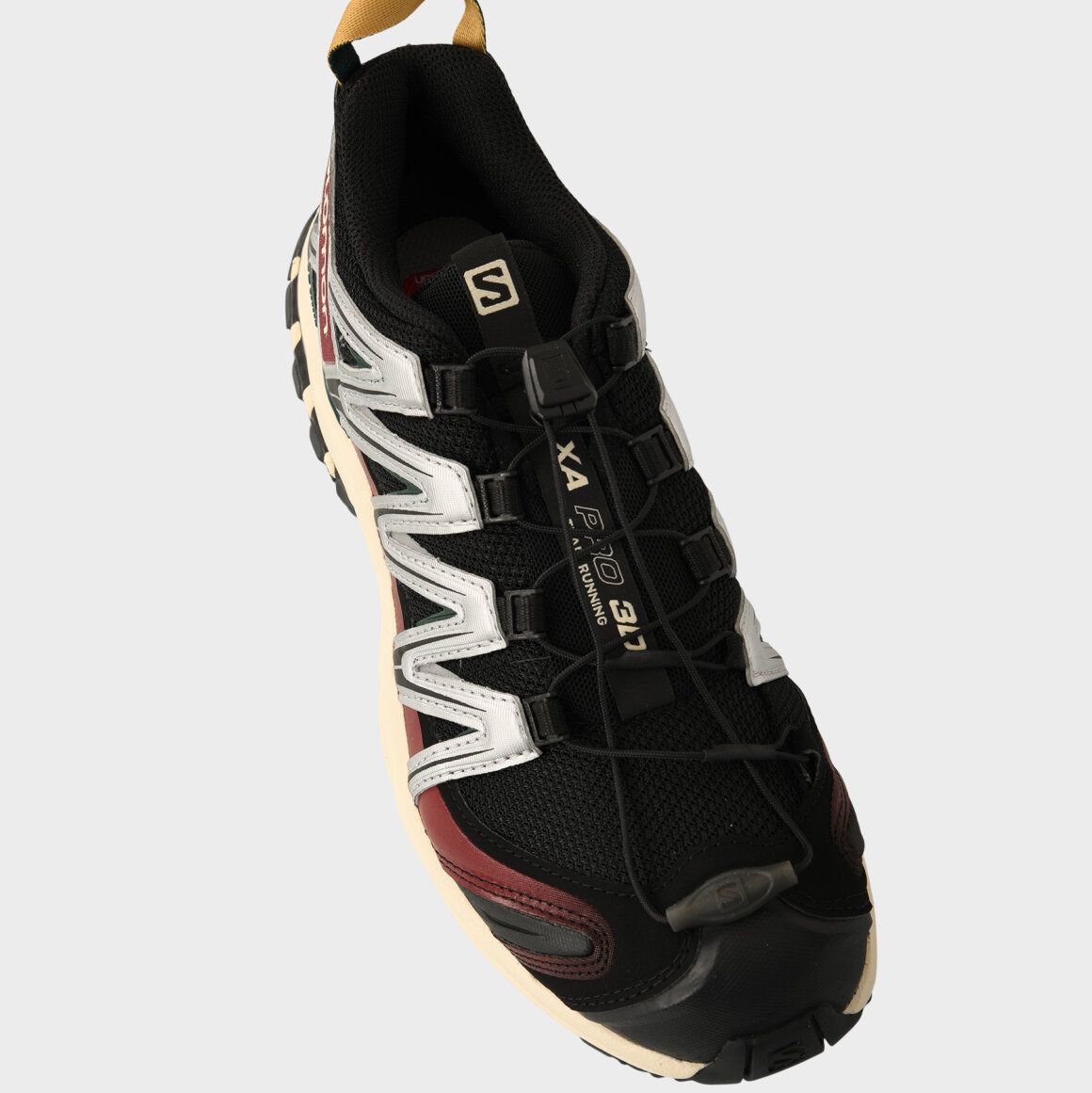 Salomon XA Pro 3D Black Magnet, Salomon XA Pro 3D Alloy Silver 착용 스타일 - 4