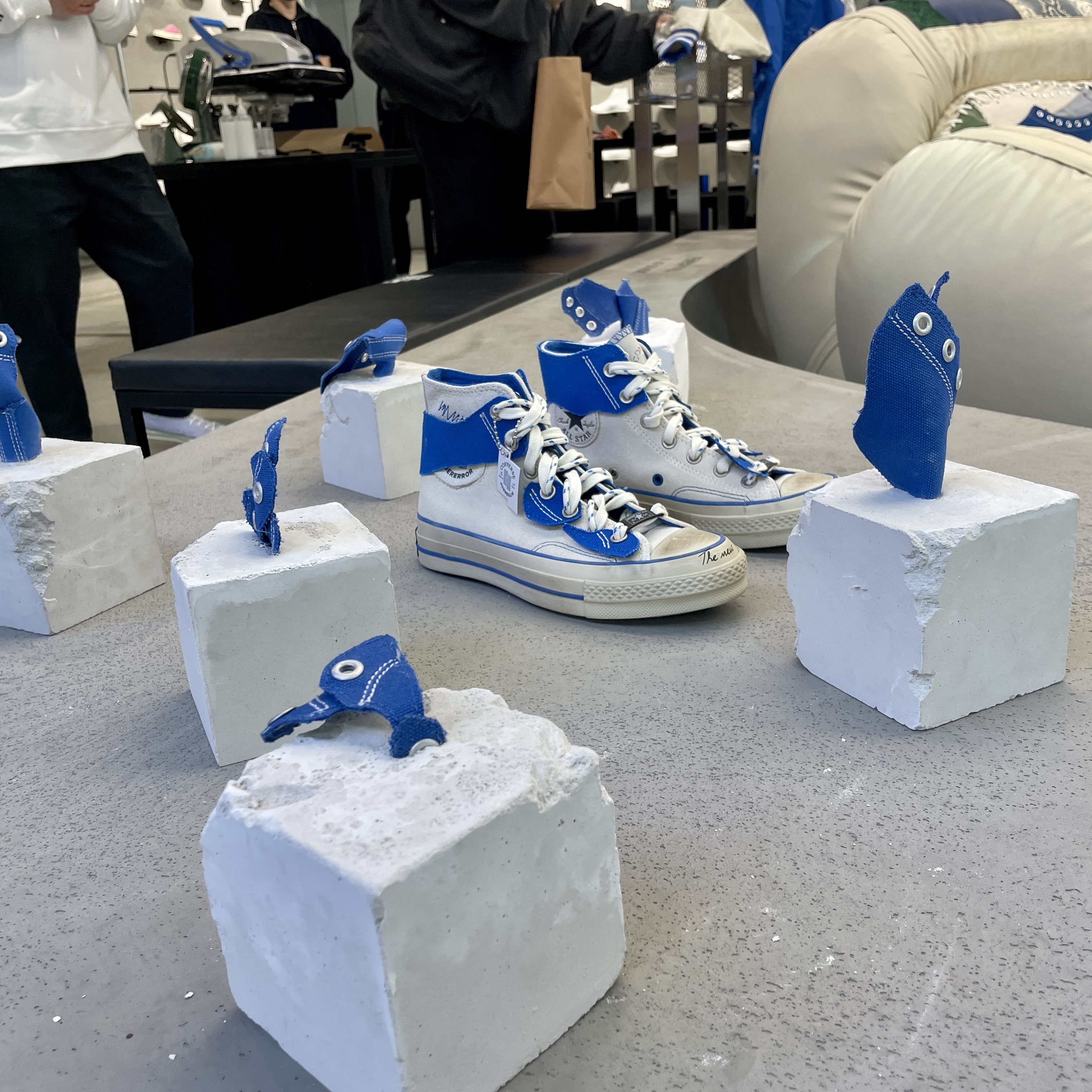 Converse x Ader Error Chuck 70 High White 착용 스타일 - 2