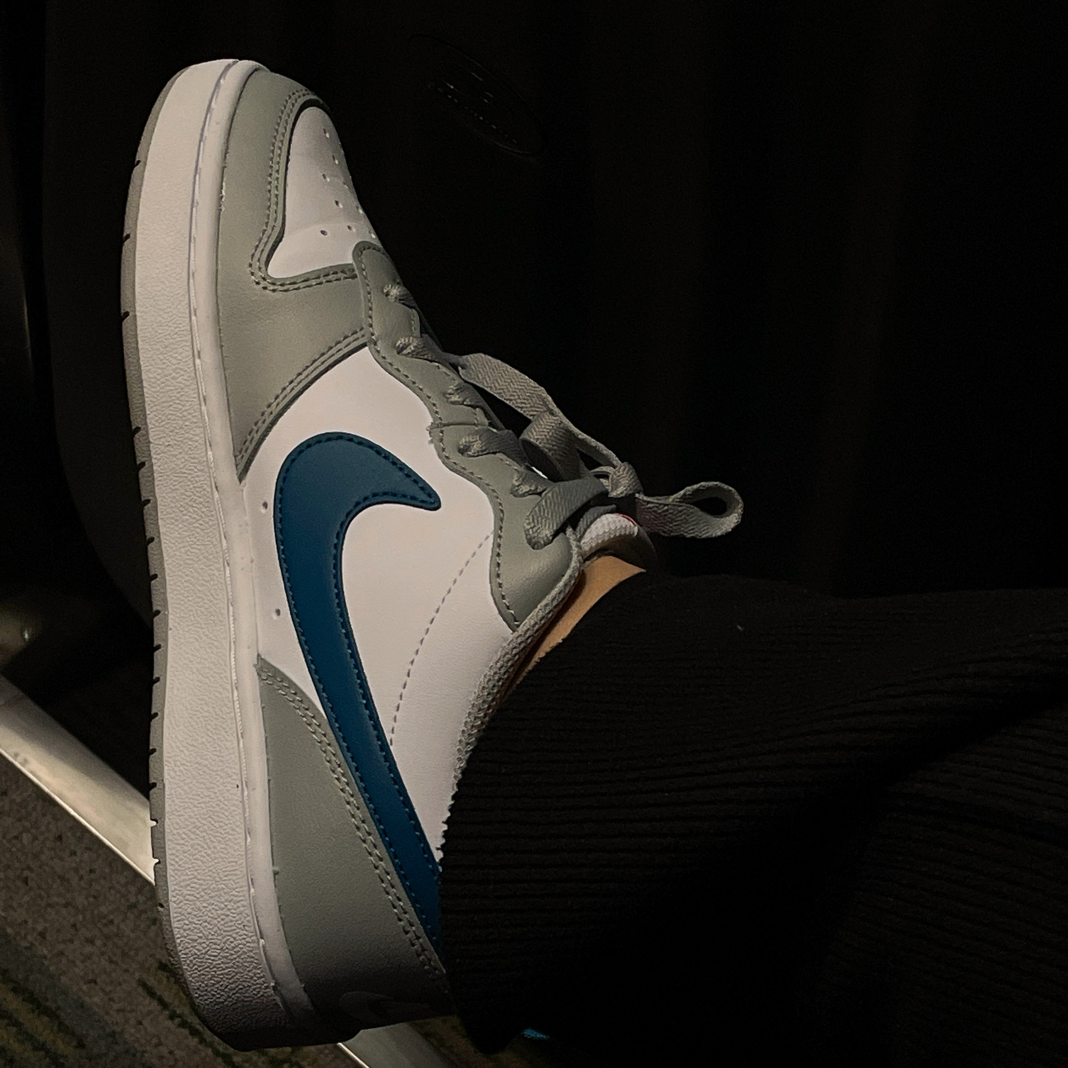 (GS) Nike Court Borough Low 2 Light Smoke Grey 착용 스타일