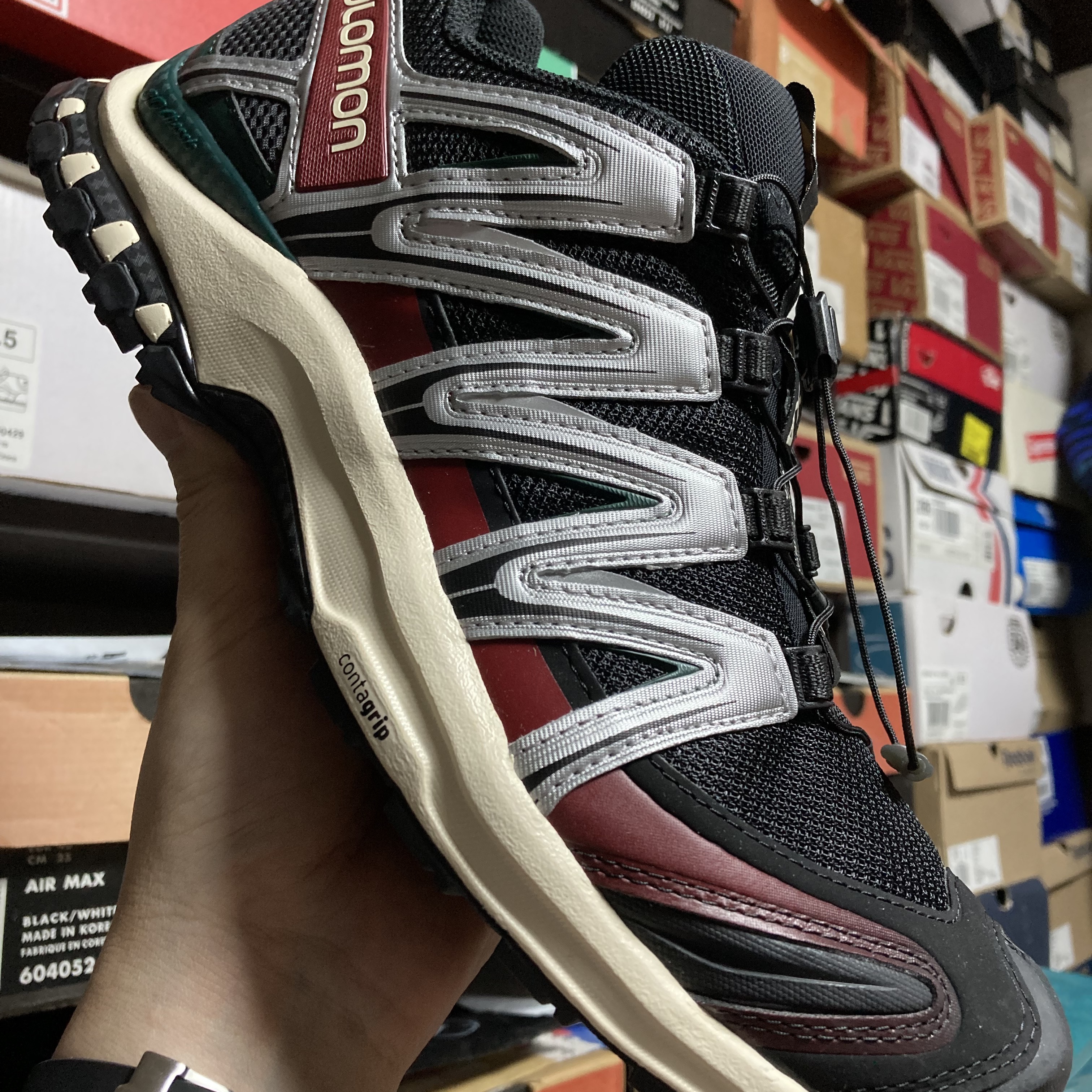 Salomon XA Pro 3D Black Magnet, Salomon XA Pro 3D Alloy Silver 착용 스타일 - 1
