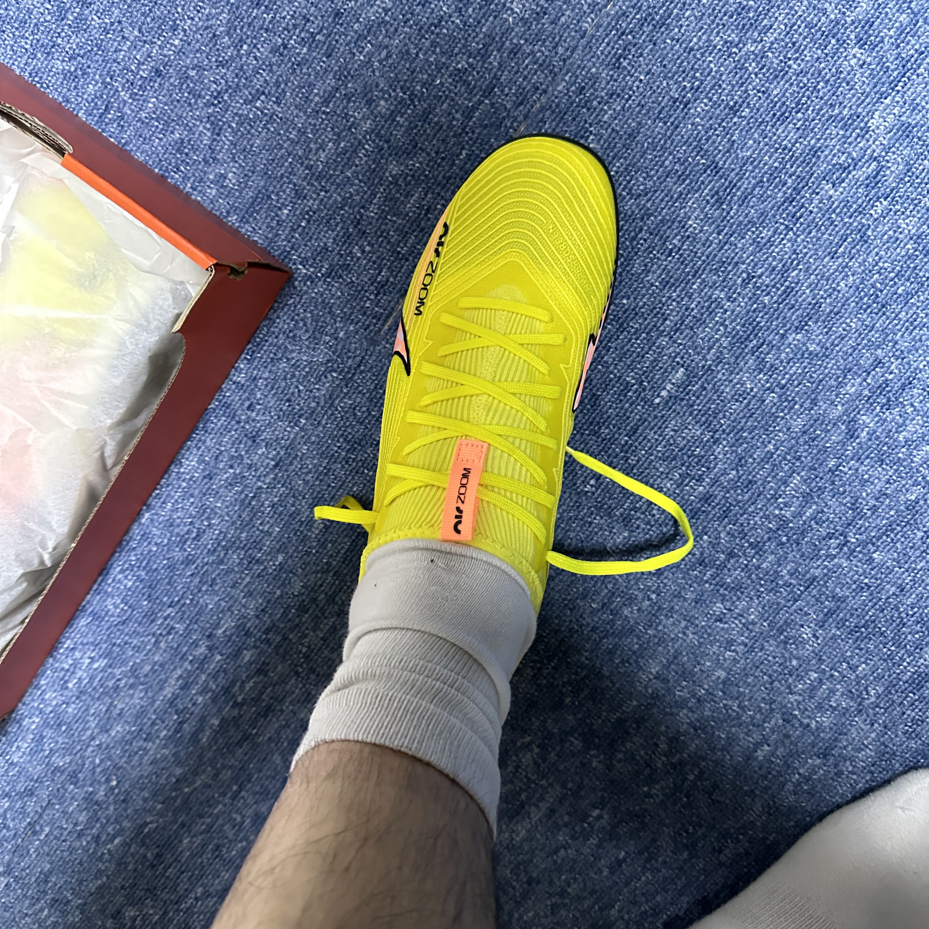 Nike Zoom Mercurial Vapor 15 Pro TF Yellow Strike 착용 스타일 - 1