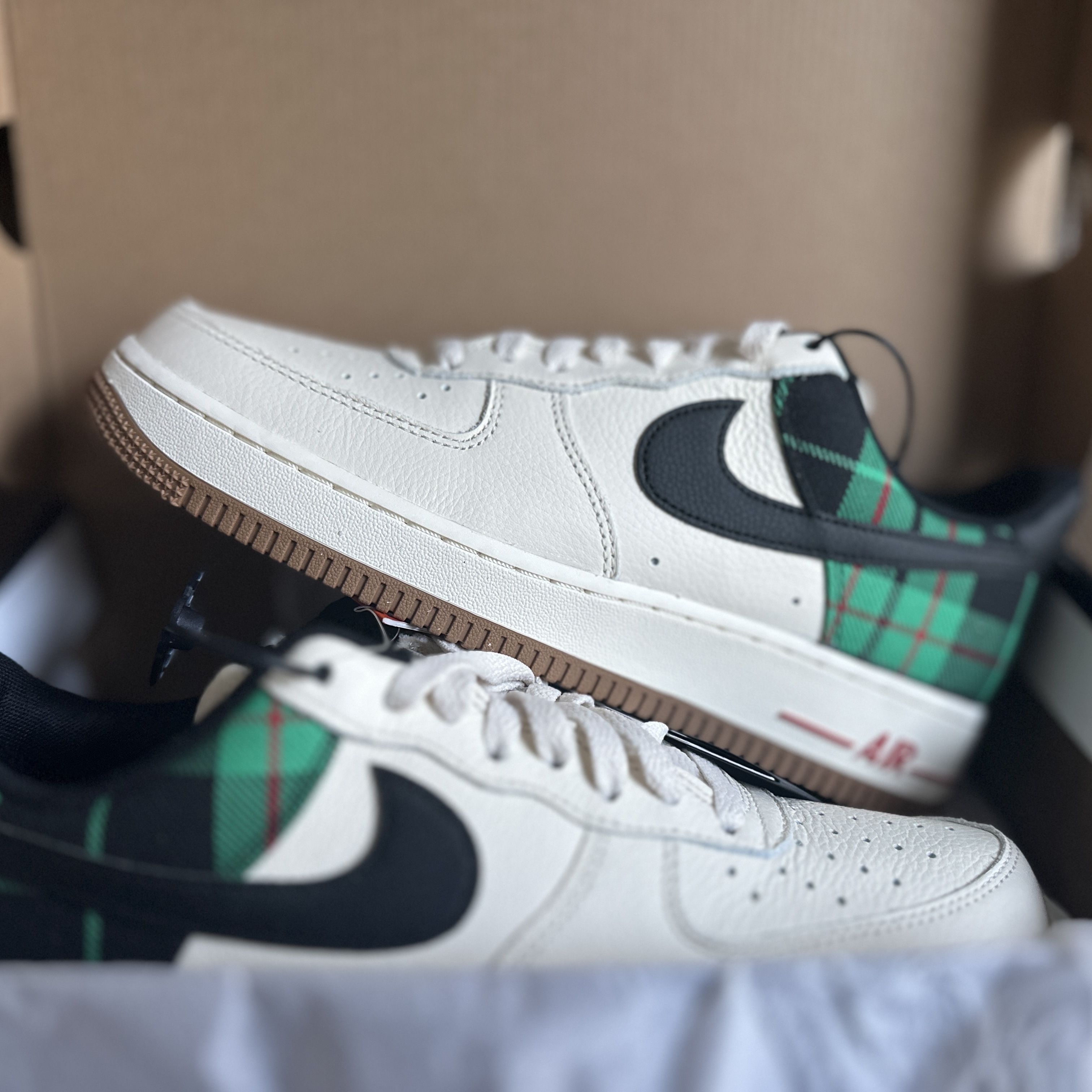Nike Air Force 1 '07 LX Pale Ivory 착용 스타일