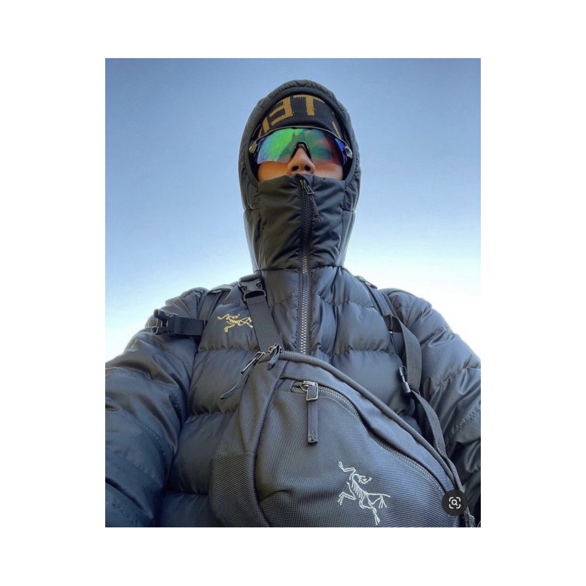 Arc'teryx Quiver Crossbody Pack Black Ash, Arc'teryx Mantis 2 Waistpack Black 착용 스타일 - 4