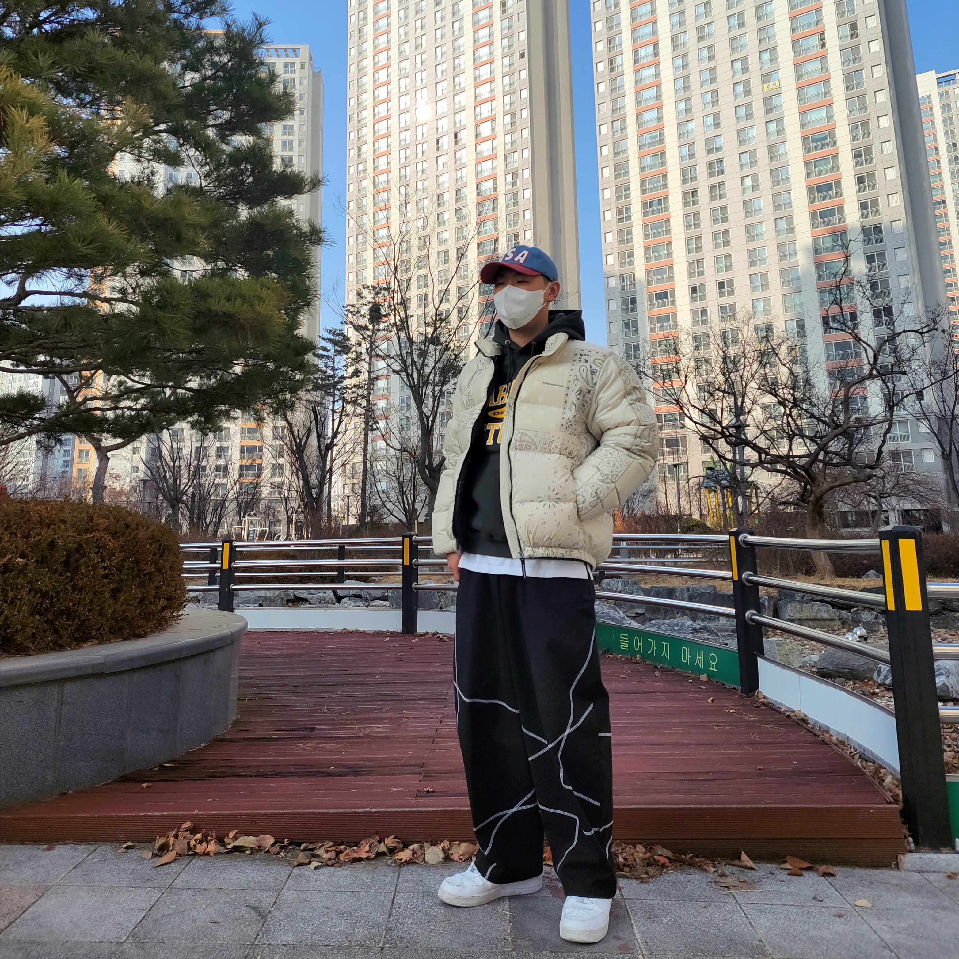 Nike Air Force 1 '07 Low White 착용 스타일