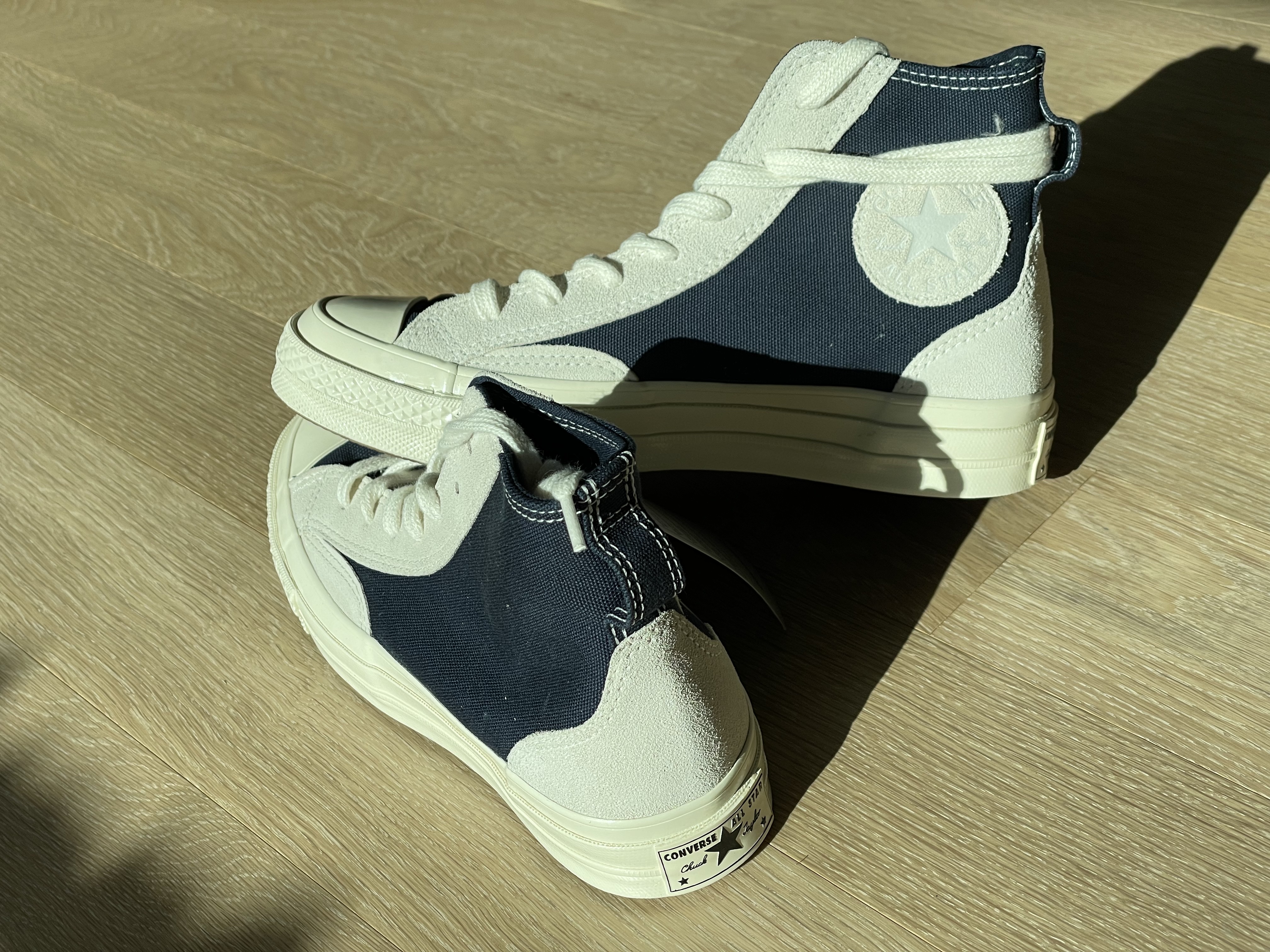 Converse Chuck 70 High Final Club Dark Navy, Converse x Ader Error Chuck 70 High White 착용 스타일 - 3