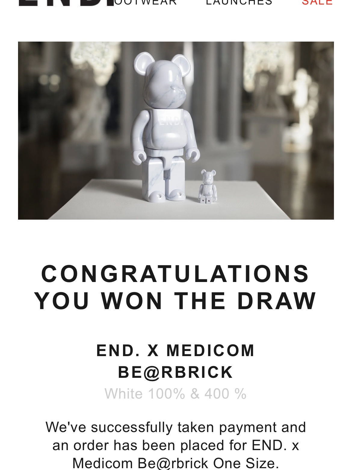 Bearbrick x END. Carrera 100% & 400% Set, New Balance 580 Olive Leaf 착용 스타일 - 1
