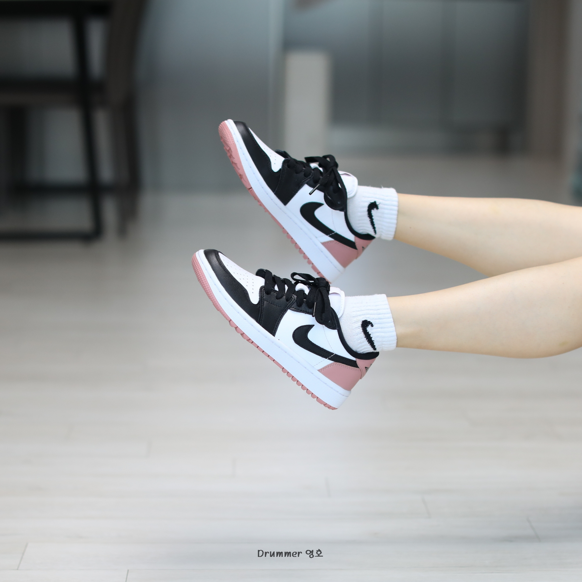 Jordan 1 Low Golf Rust Pink 착용 스타일