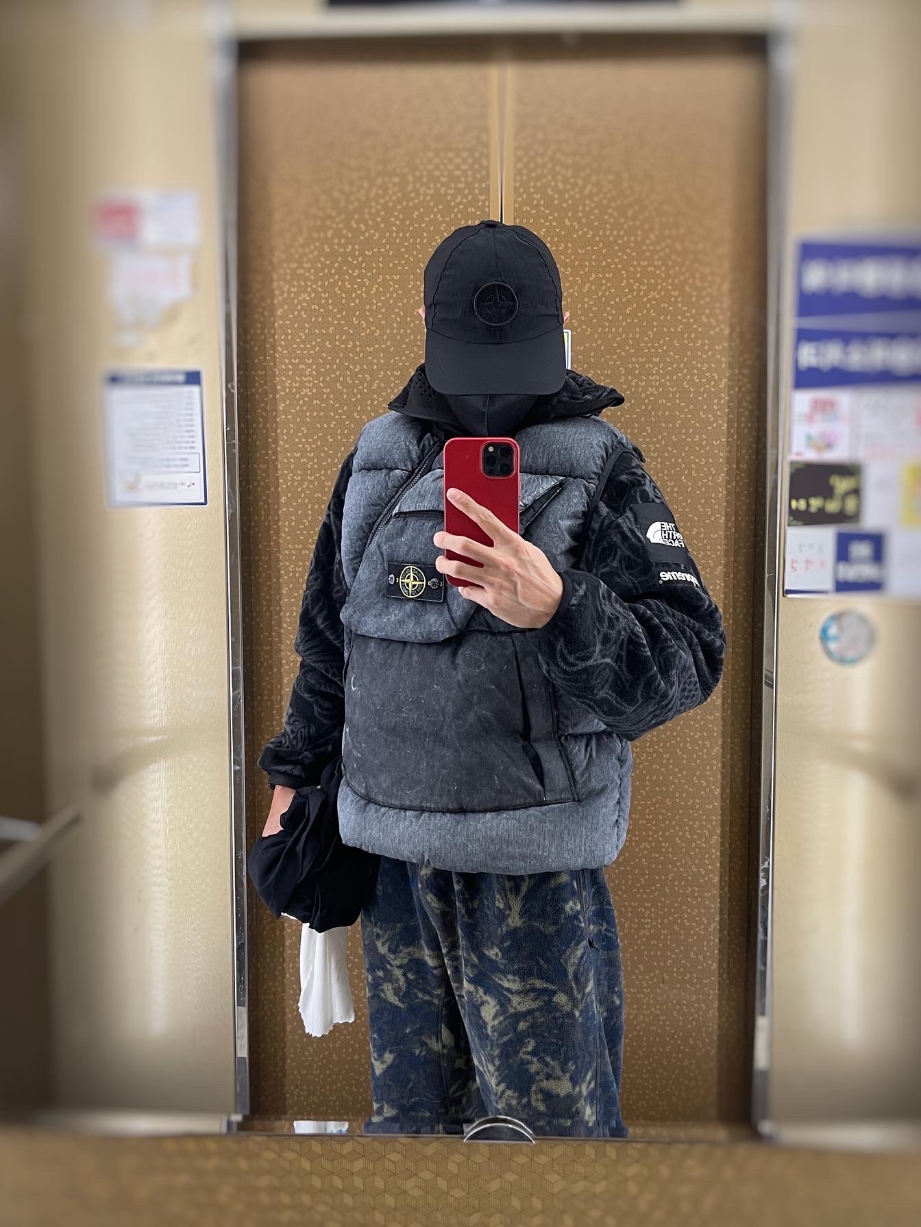 Jordan 1 Retro High OG Chicago 2022, Supreme x The North Face Steep Tech Fleece Pullover Black Dragon - 22FW 착용 스타일 - 4