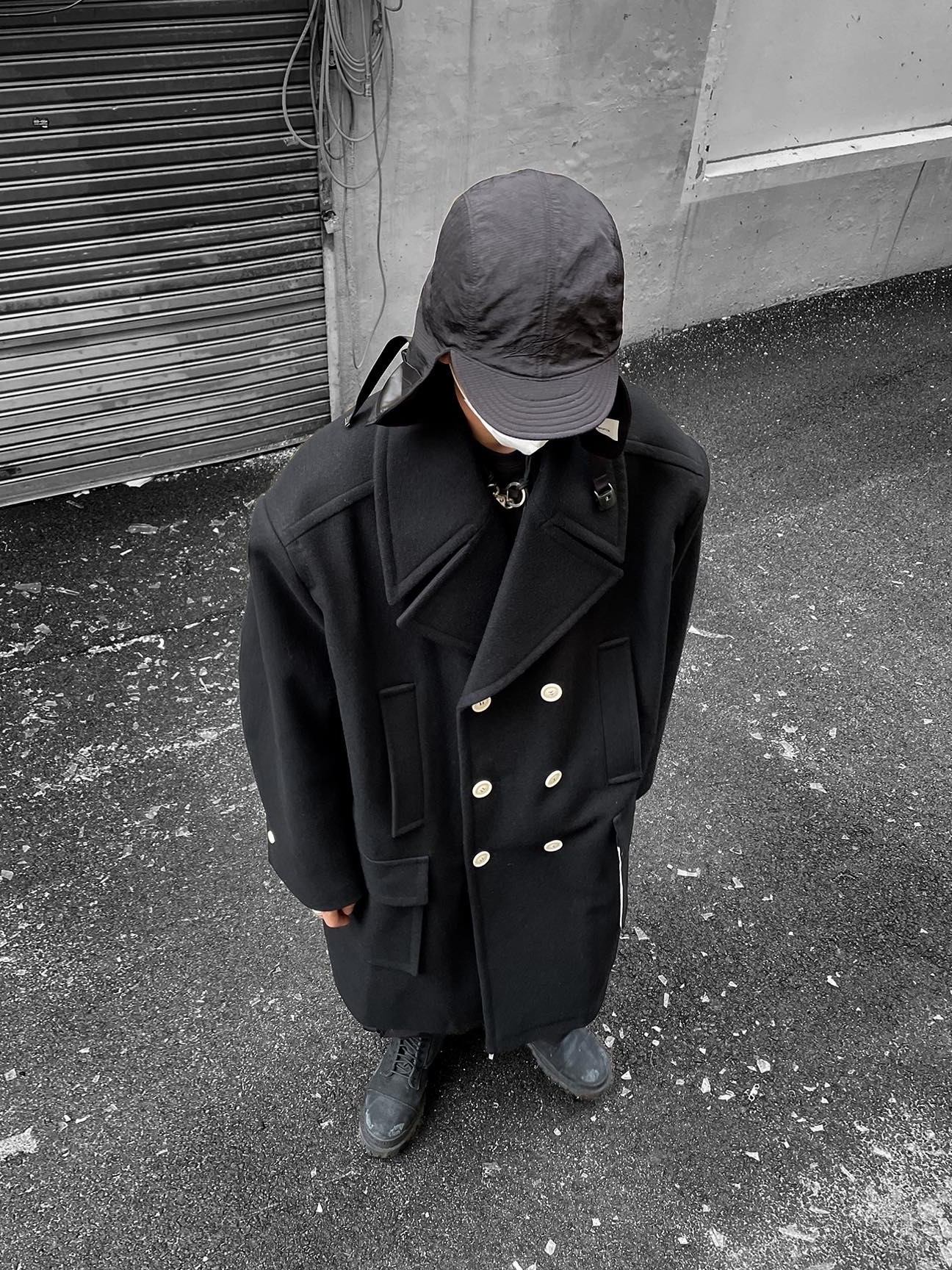 (W) Balenciaga Strike Boots Black 착용 스타일 - 1