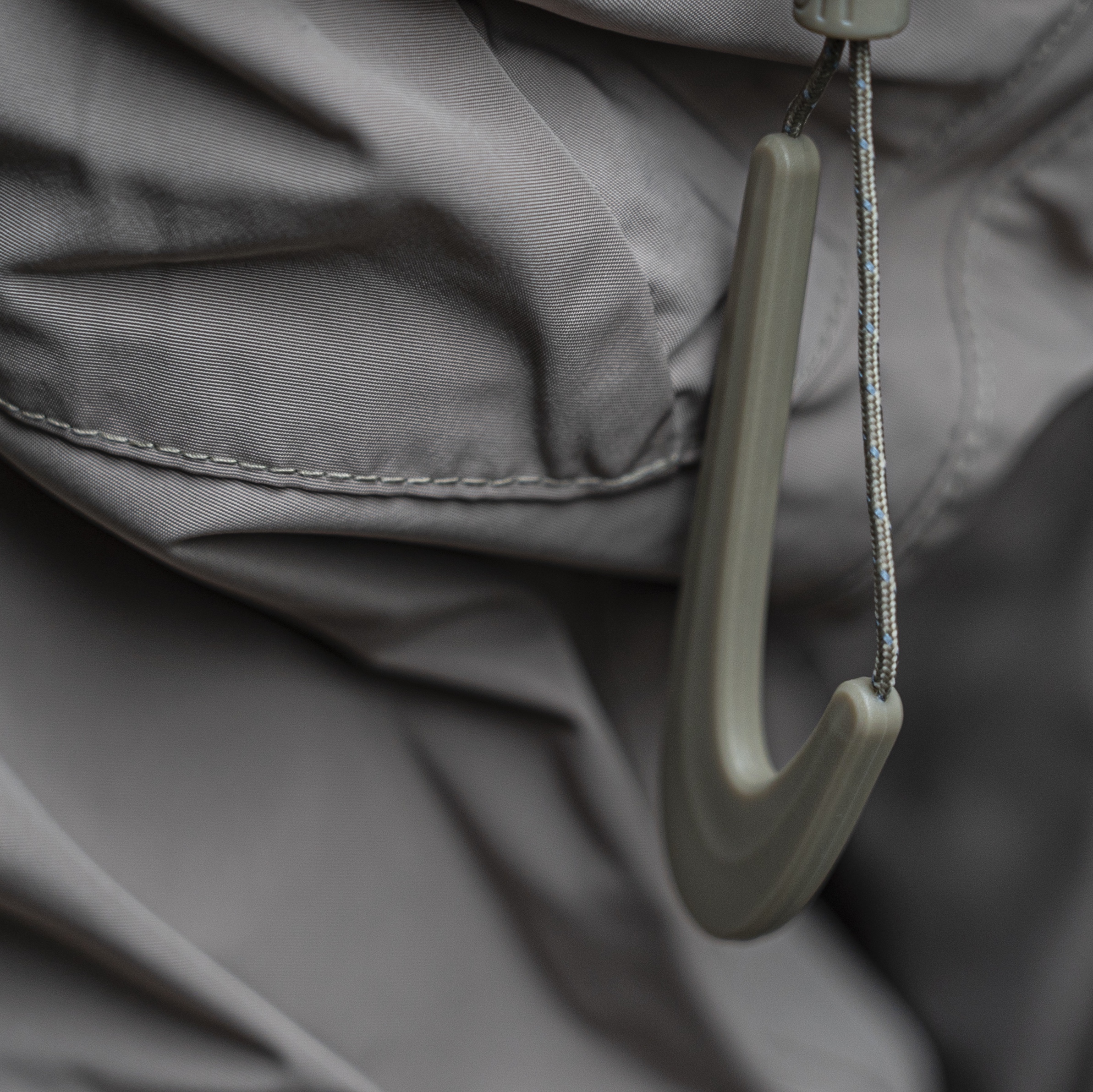 Nike x Off-White NRG Track Suit Khaki - Asia 착용 스타일 - 4