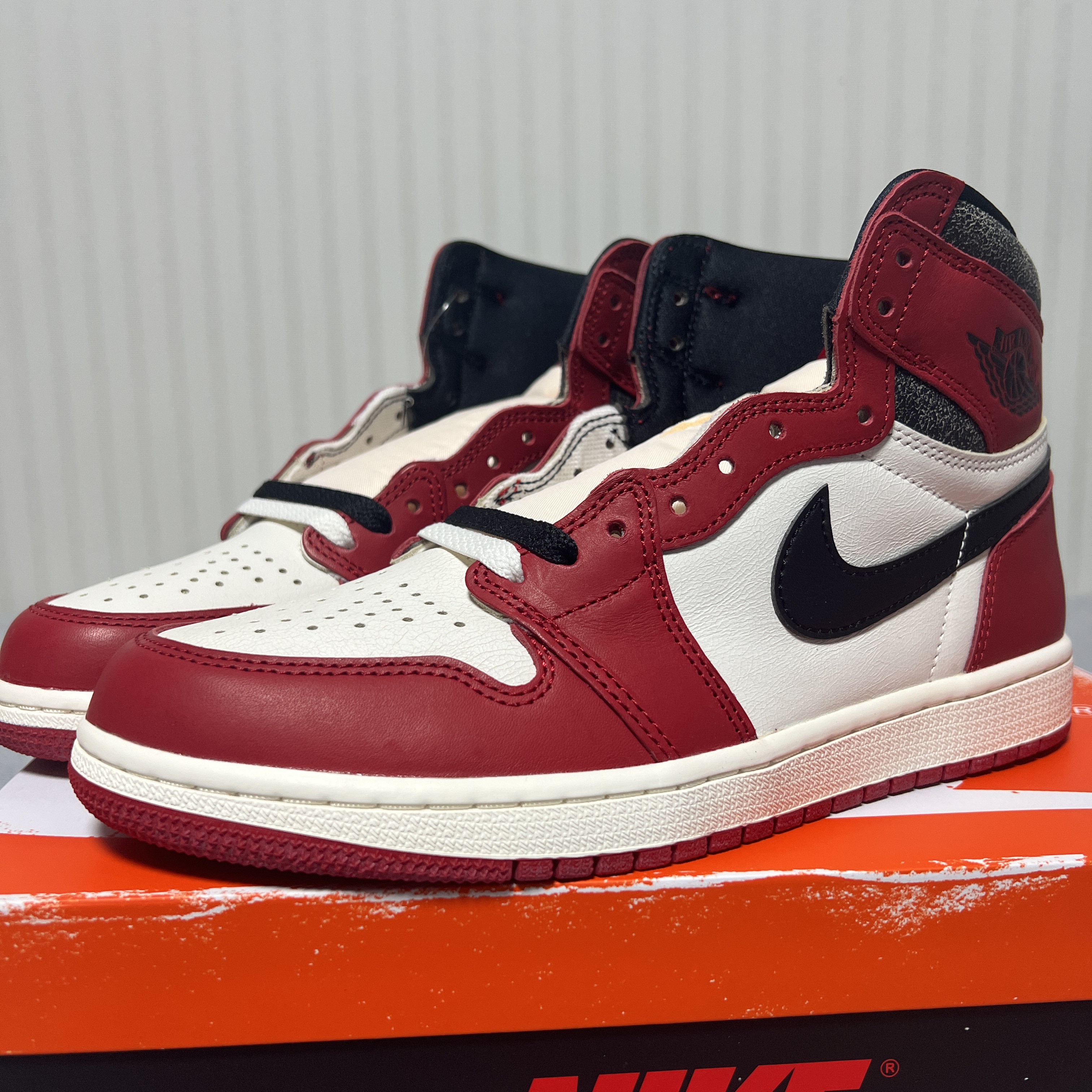 Jordan 1 Retro High OG Chicago 2022 착용 스타일 - 2