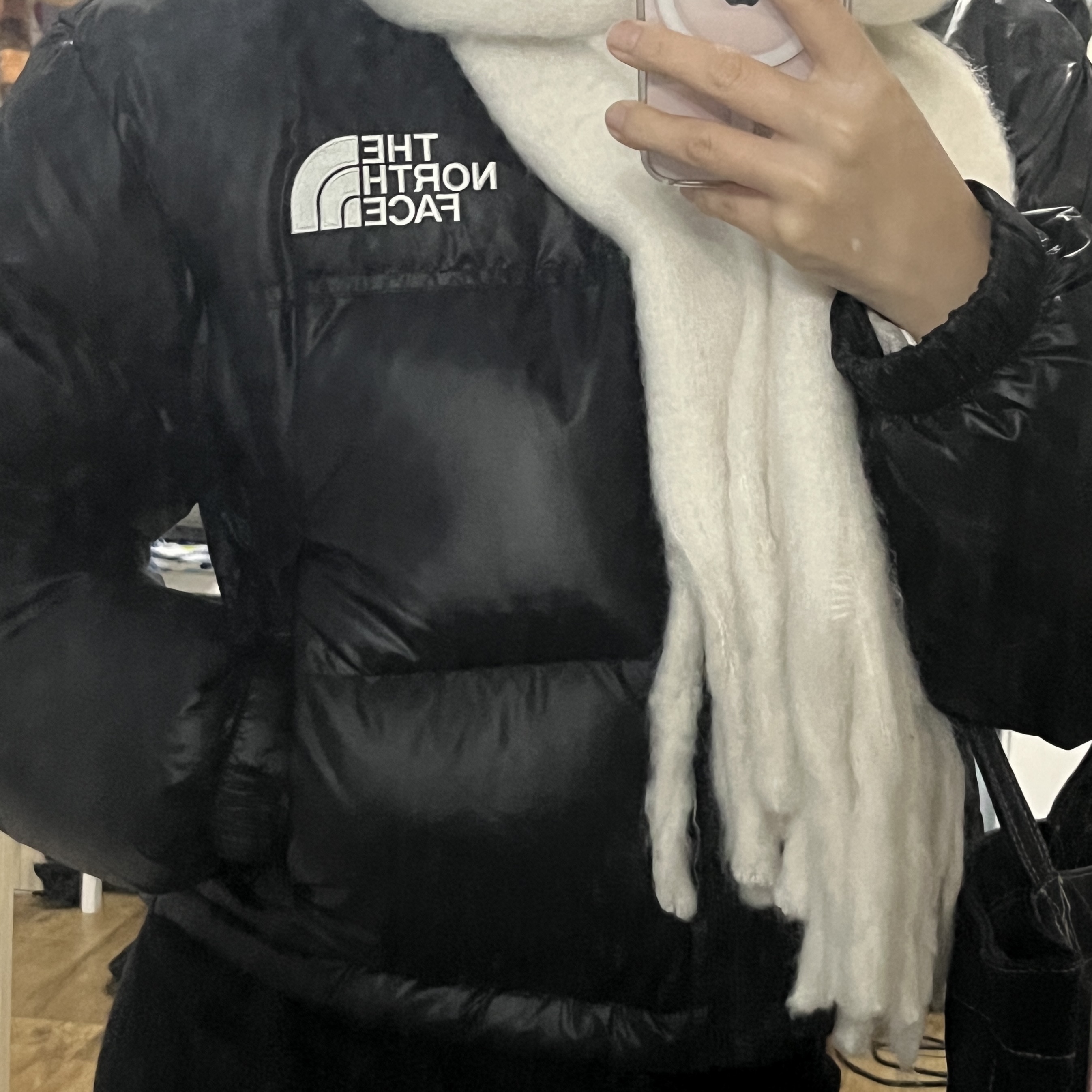 (W) The North Face Nuptse Short Jacket Black 착용 스타일