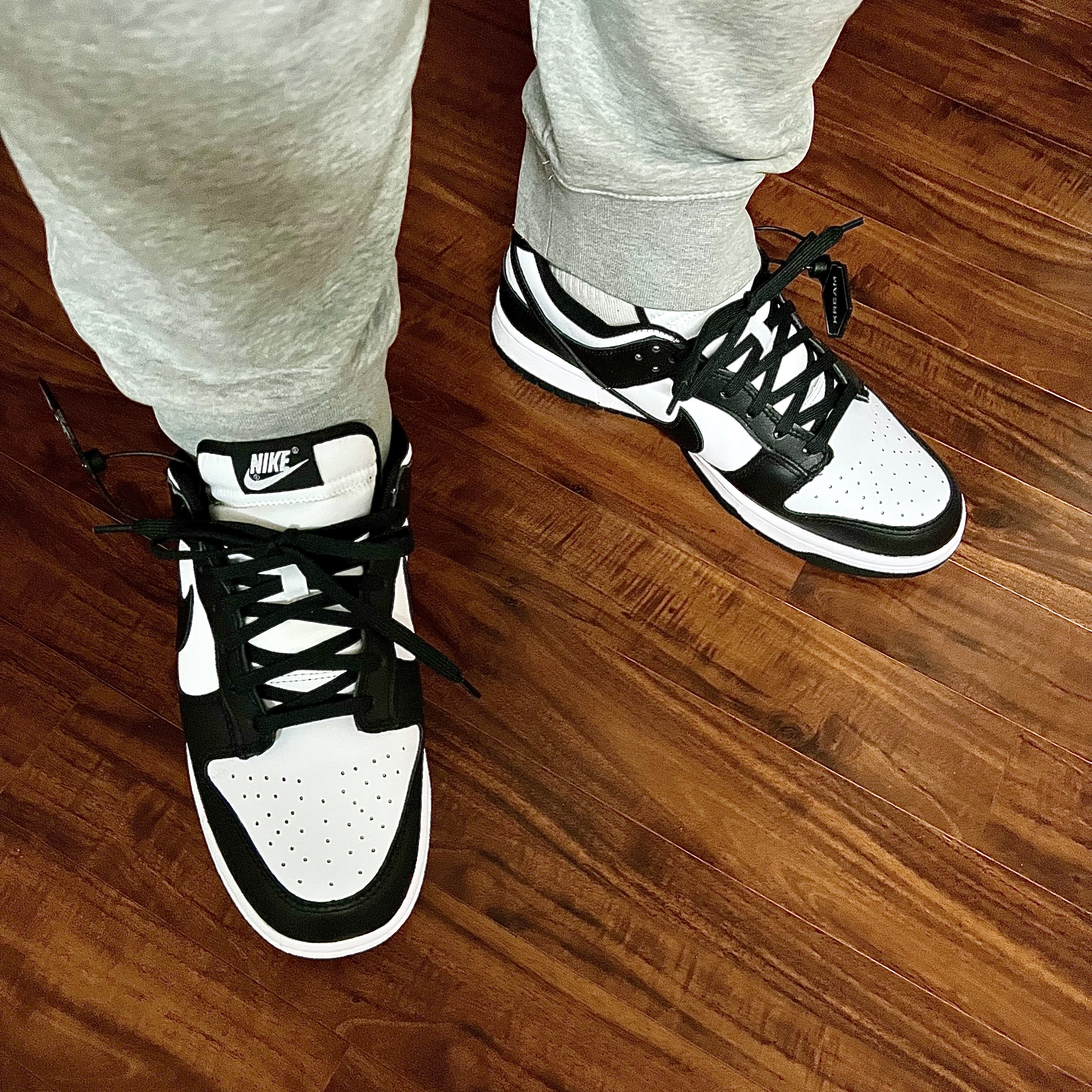 Nike Dunk Low Retro Black 착용 스타일 - 1
