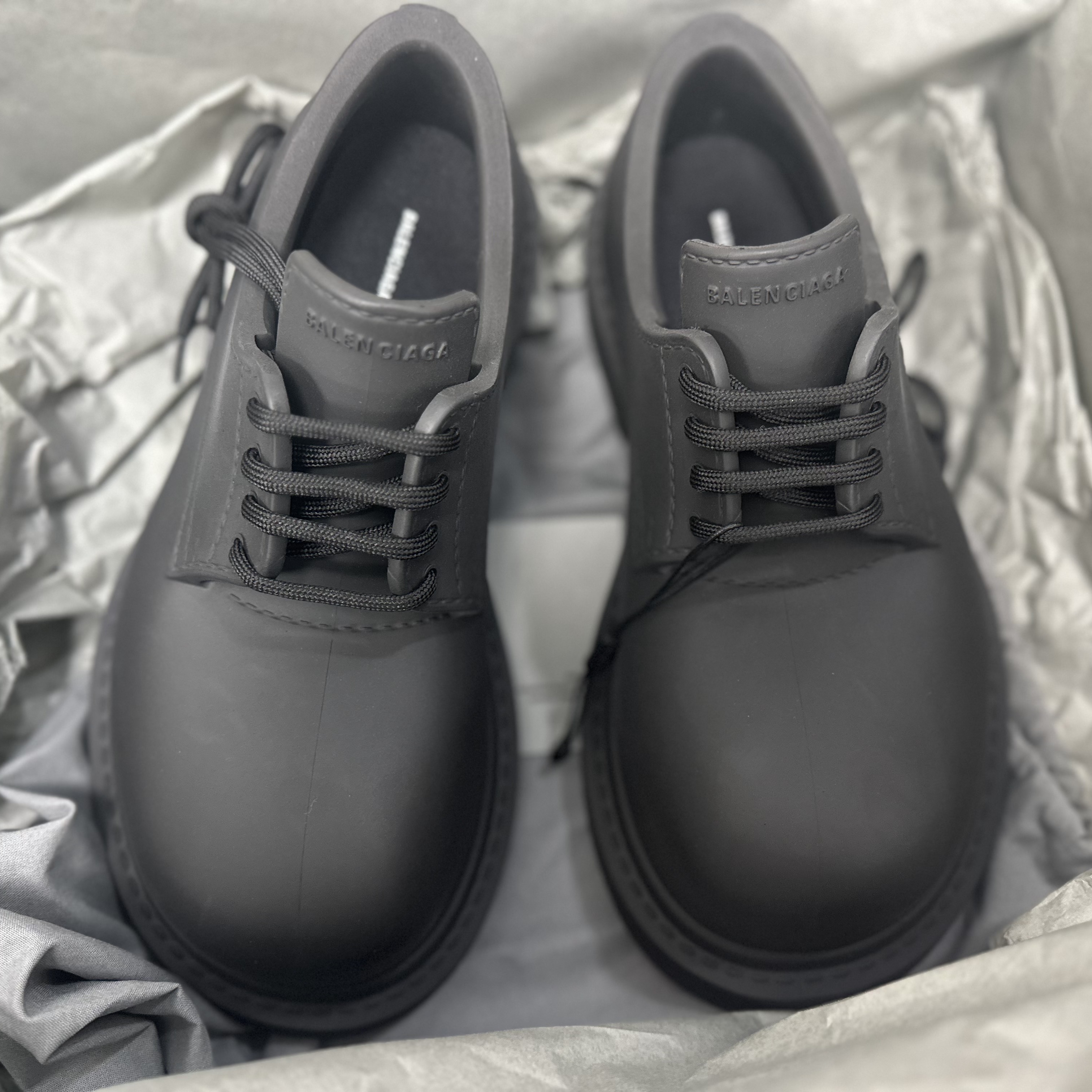 Balenciaga Steroid Derby Black 착용 스타일 - 1