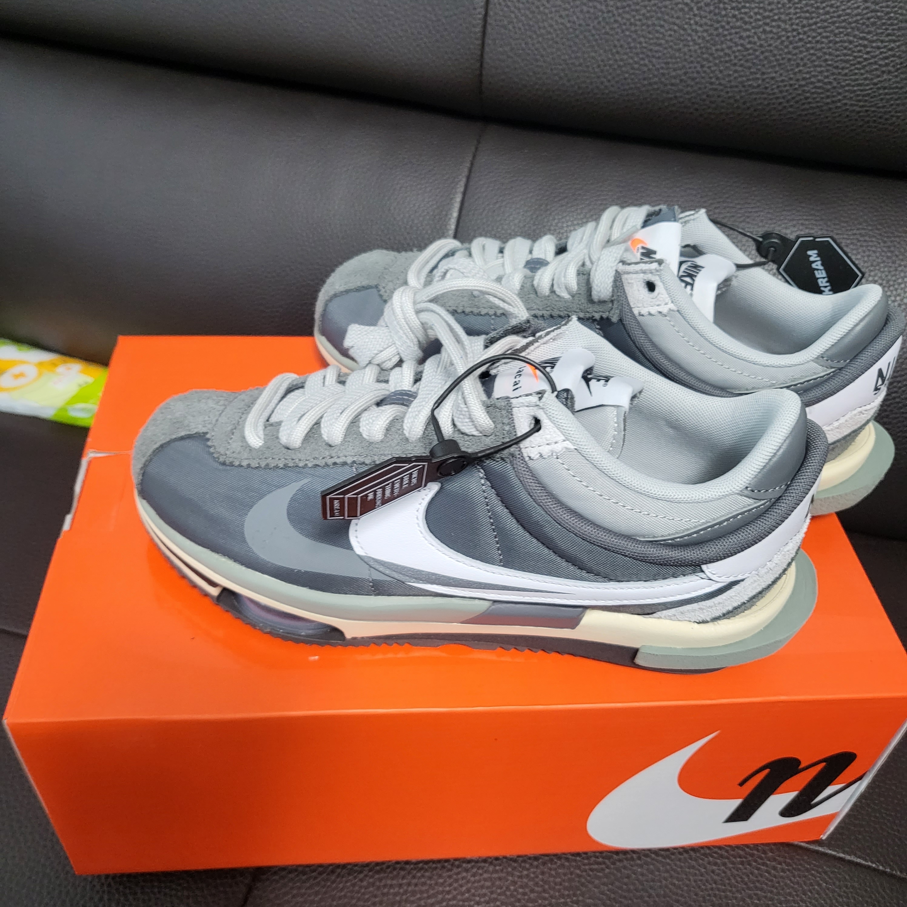 Nike x Sacai Zoom Cortez SP Iron Grey 착용 스타일