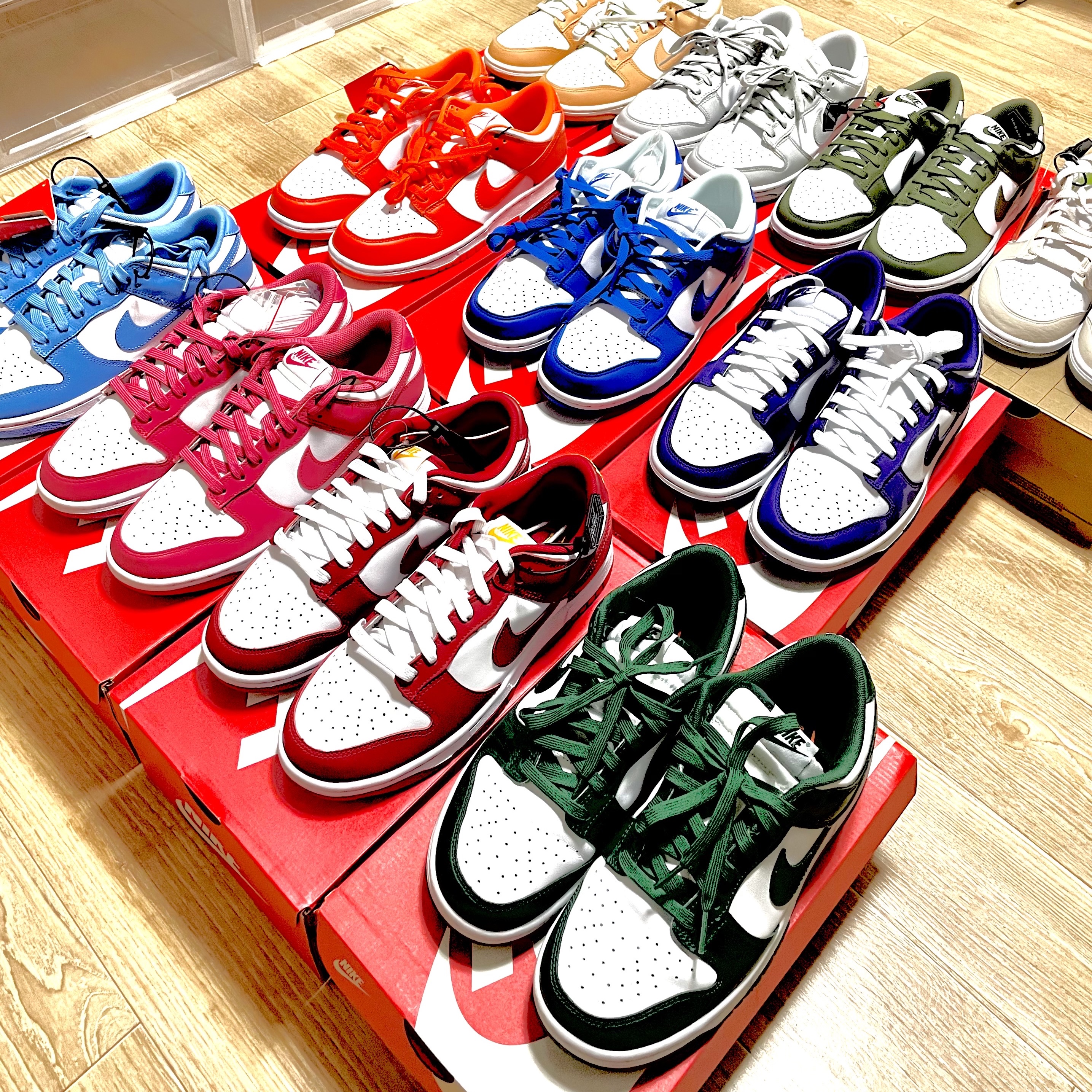 Nike Dunk Low Retro Varsity Green, Nike Dunk Low Retro Gym Red 착용 스타일
