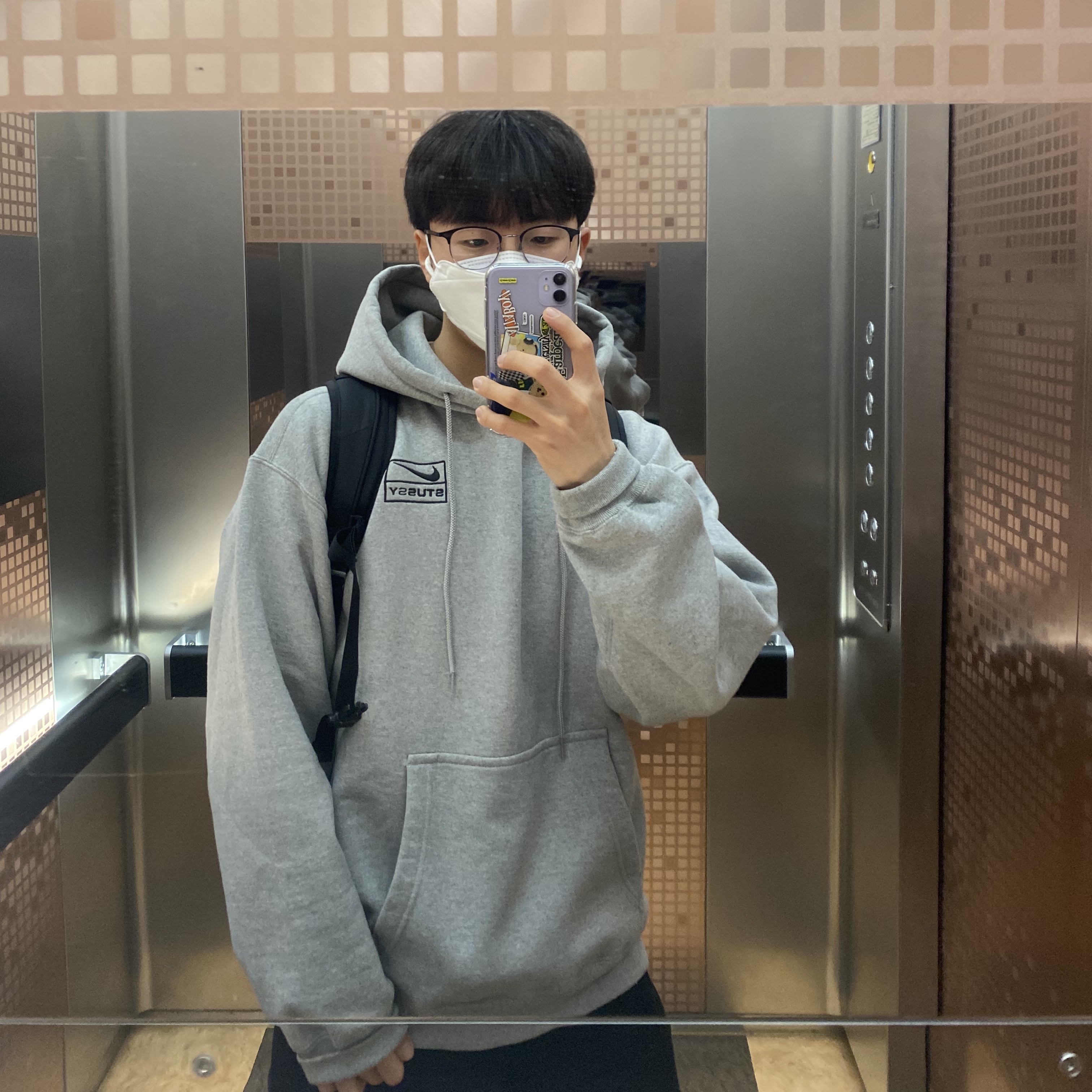 Nike x Stussy NRG RA Pullover Hoodie Dark Grey Heather (DJ9488-063) 착용 스타일
